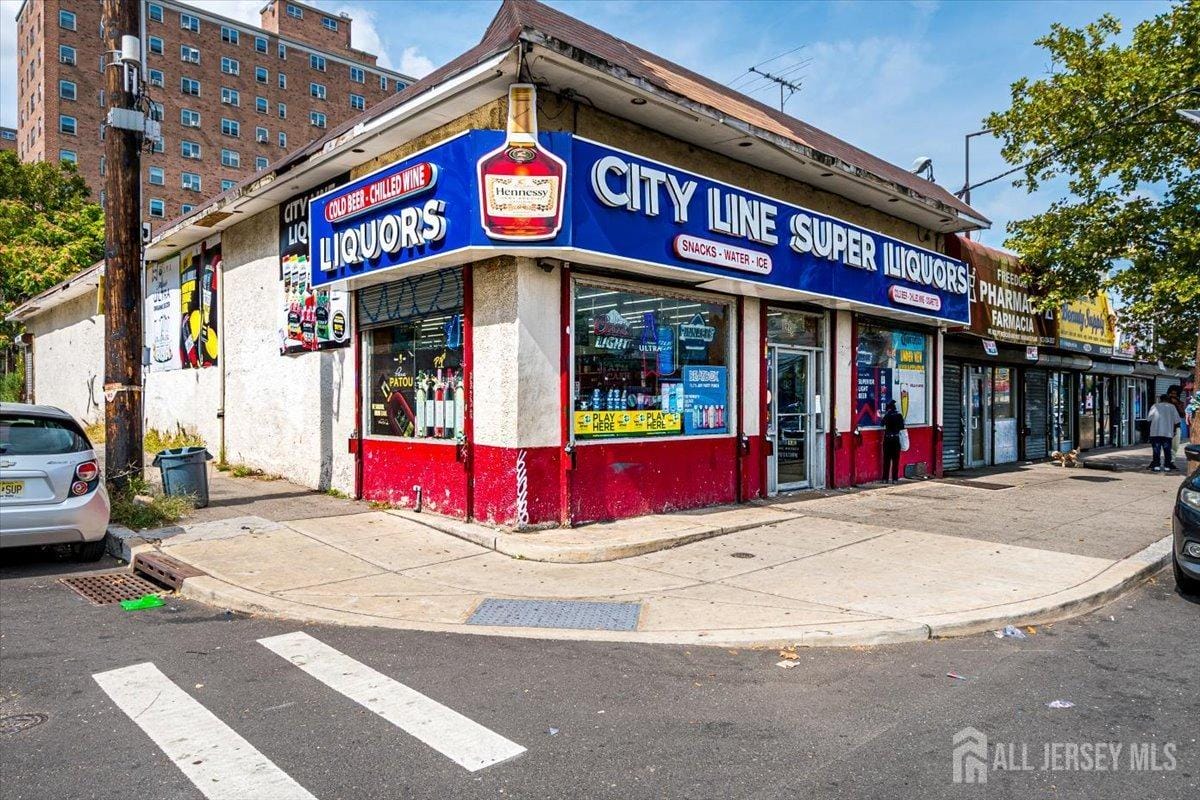 955 Frelinghuysen Avenue 957 Image 2