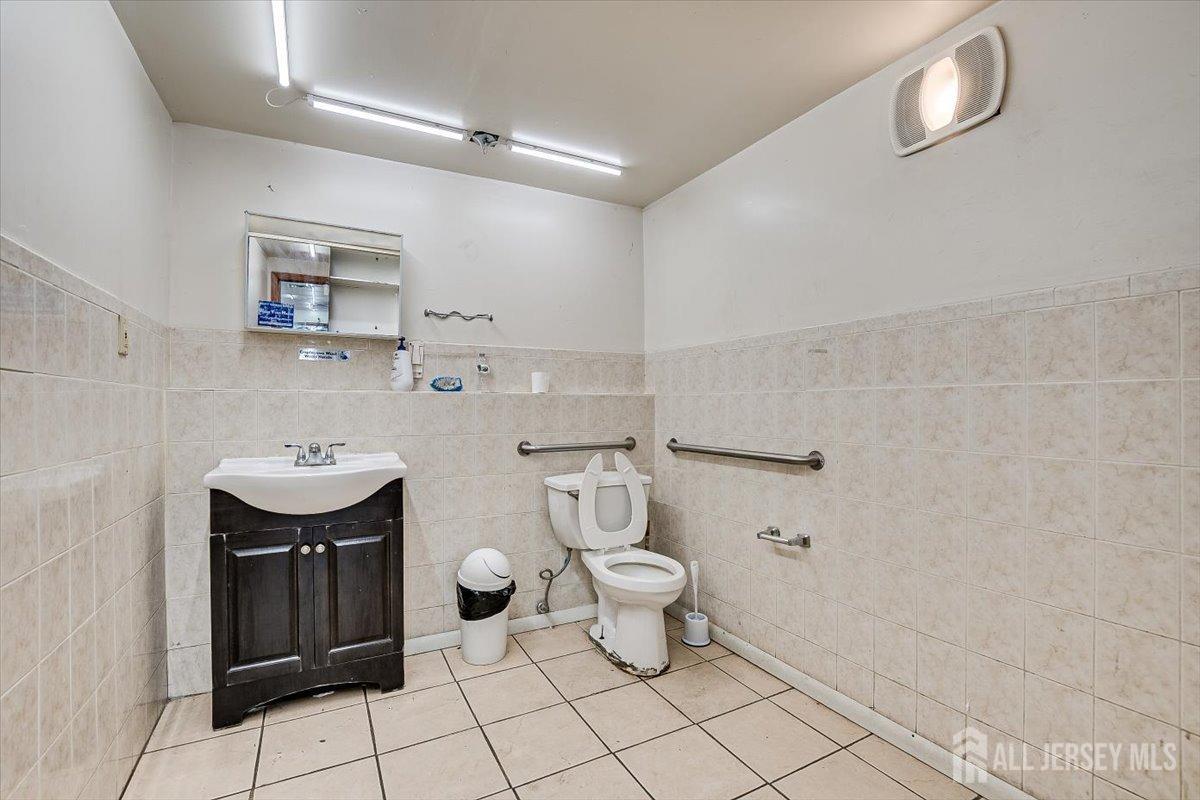 955 Frelinghuysen Avenue 957, Newark, NJ, 07114 image 22