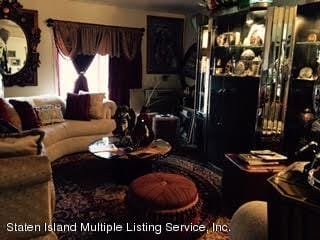 4401 Carpenter Avenue Image 2