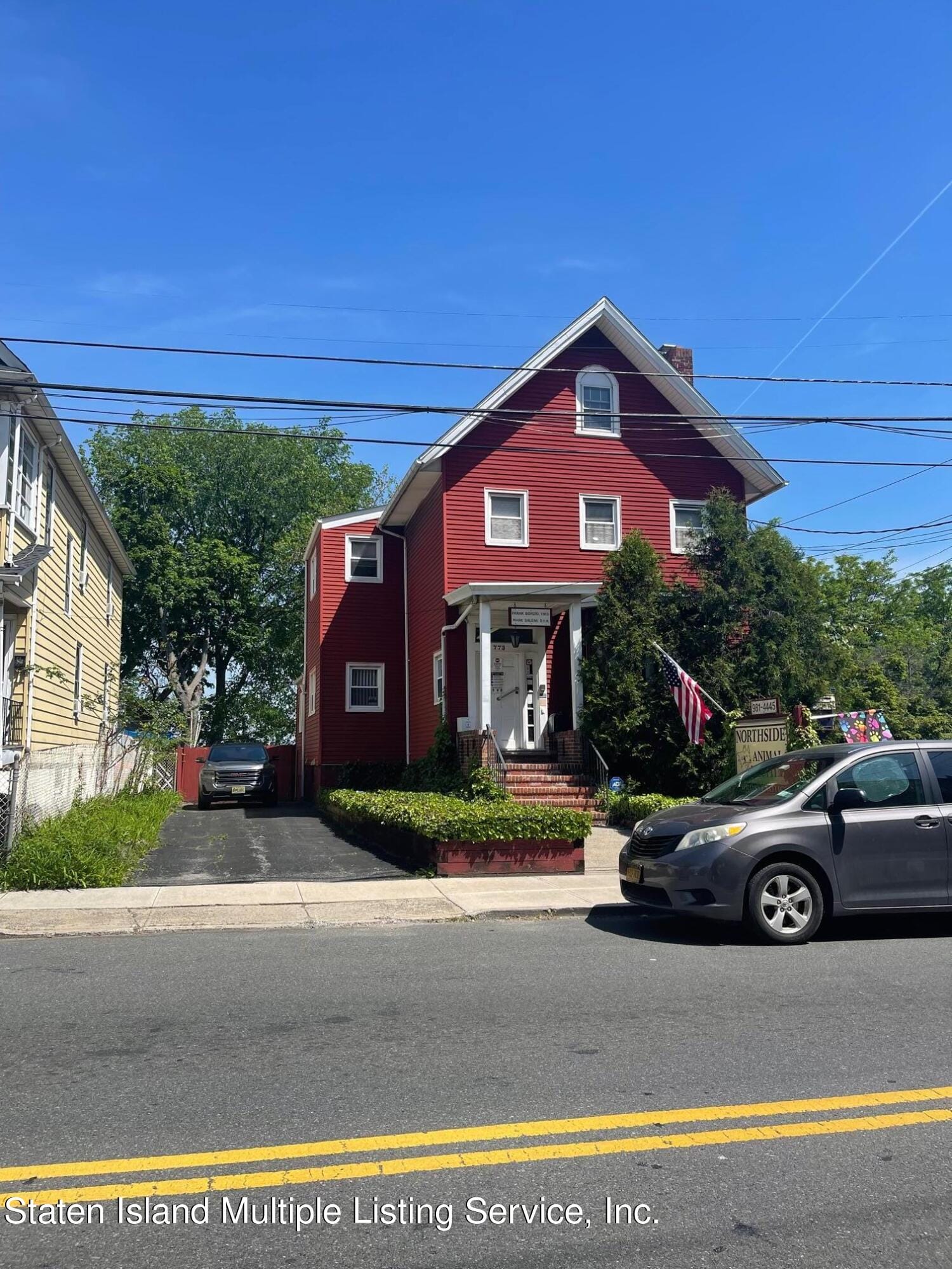 773 Post Avenue Image 2