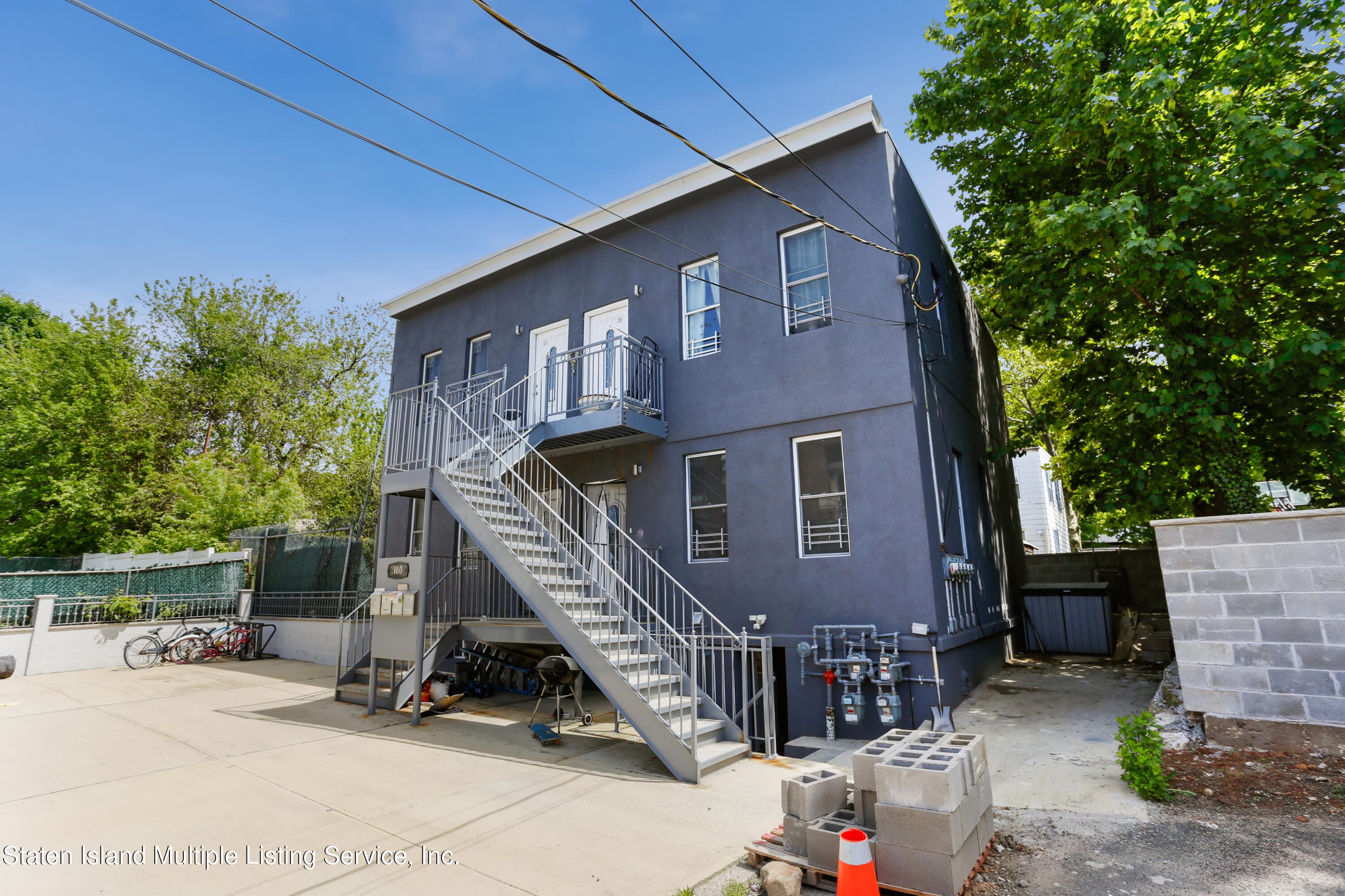 180 Fillmore Street Image 2