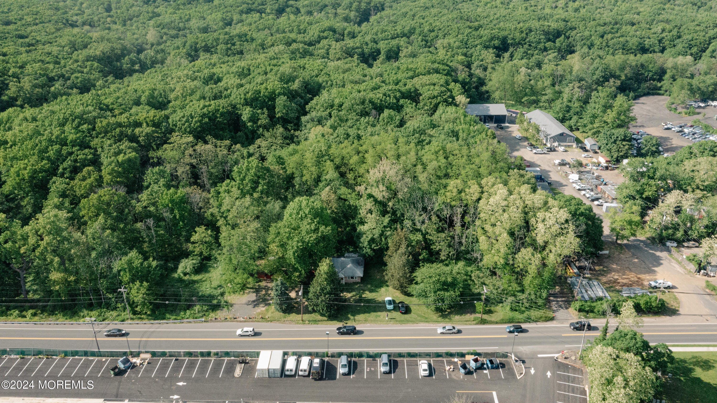 564 Morristown Road Image 4