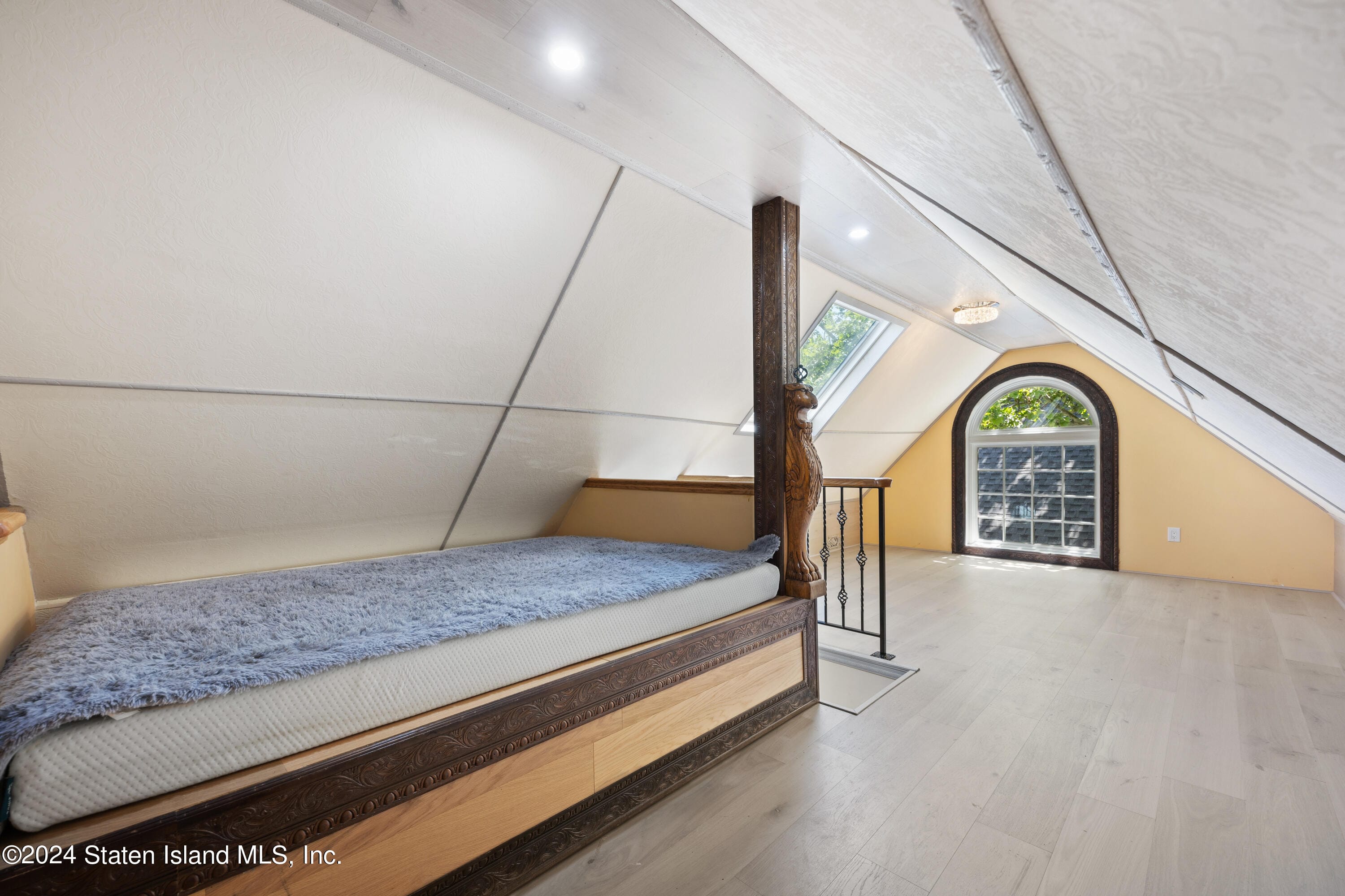 21 87th Street, Brooklyn, NY, 11209 image 35