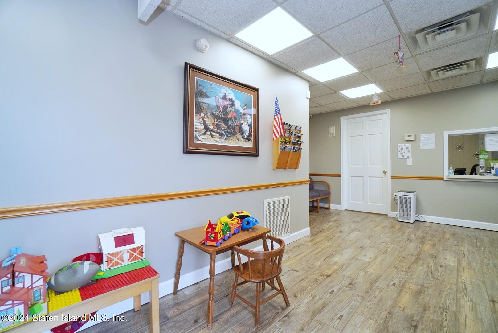 301 Slosson Avenue, Staten Island, NY, 10314 image 30