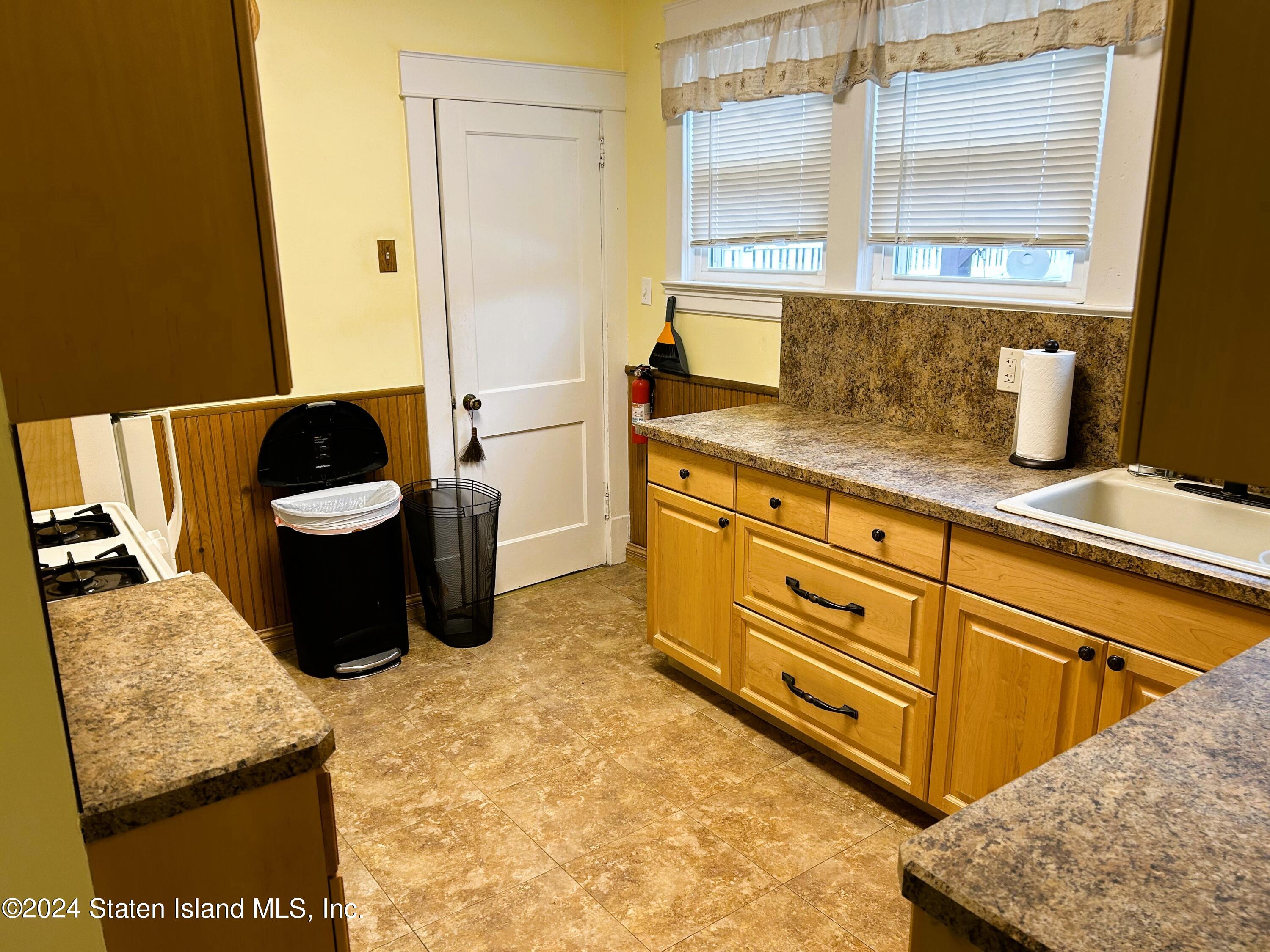 65 Alter Avenue, Staten Island, NY, 10304 image 14