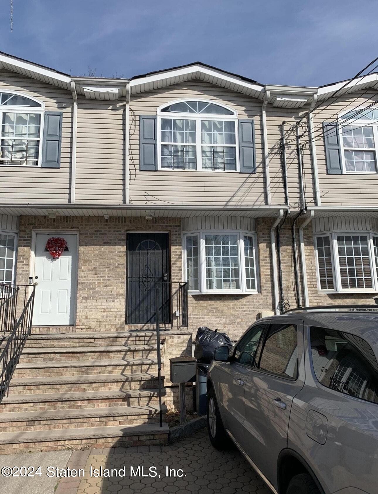39 Alaska Street Image 1