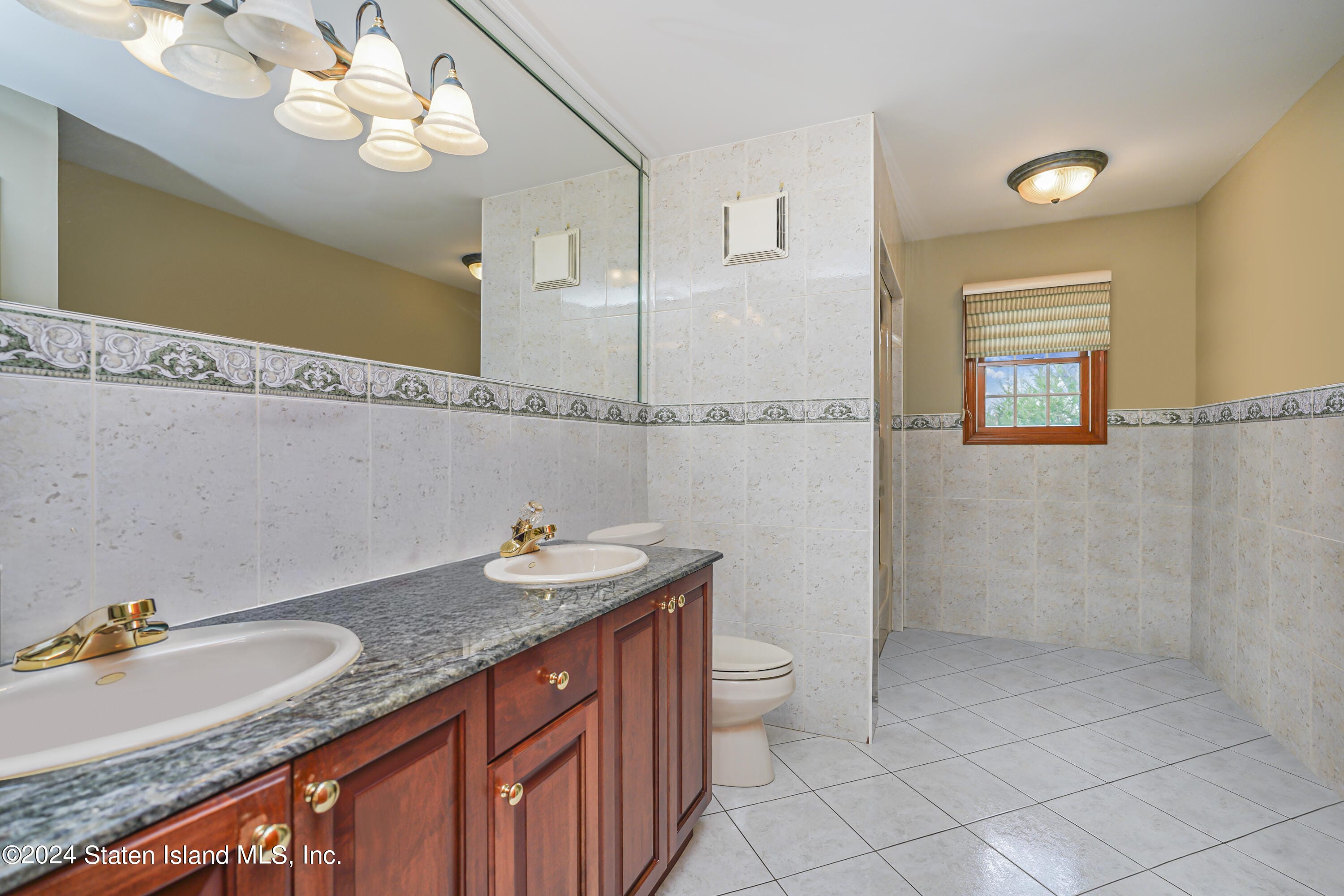 15 The Oval, Staten Island, NY, 10304 image 39