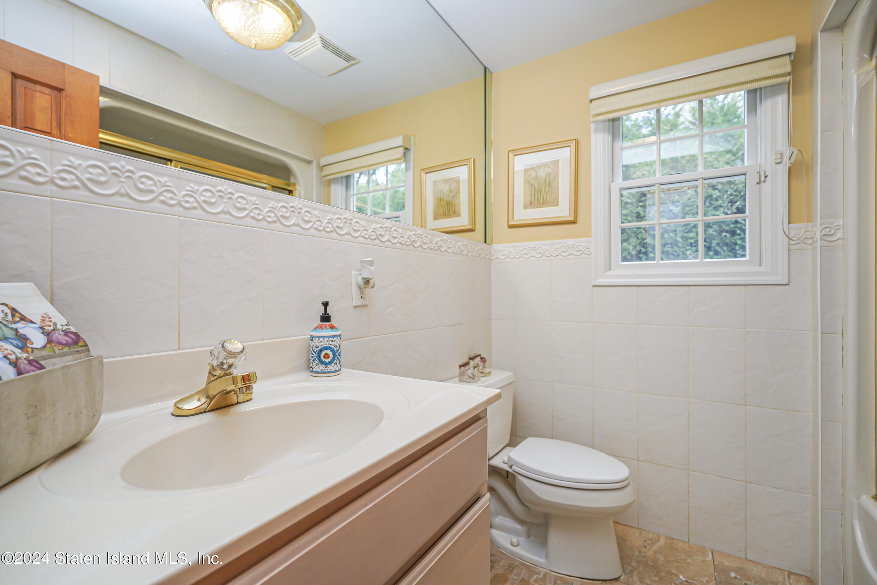 15 The Oval, Staten Island, NY, 10304 image 44