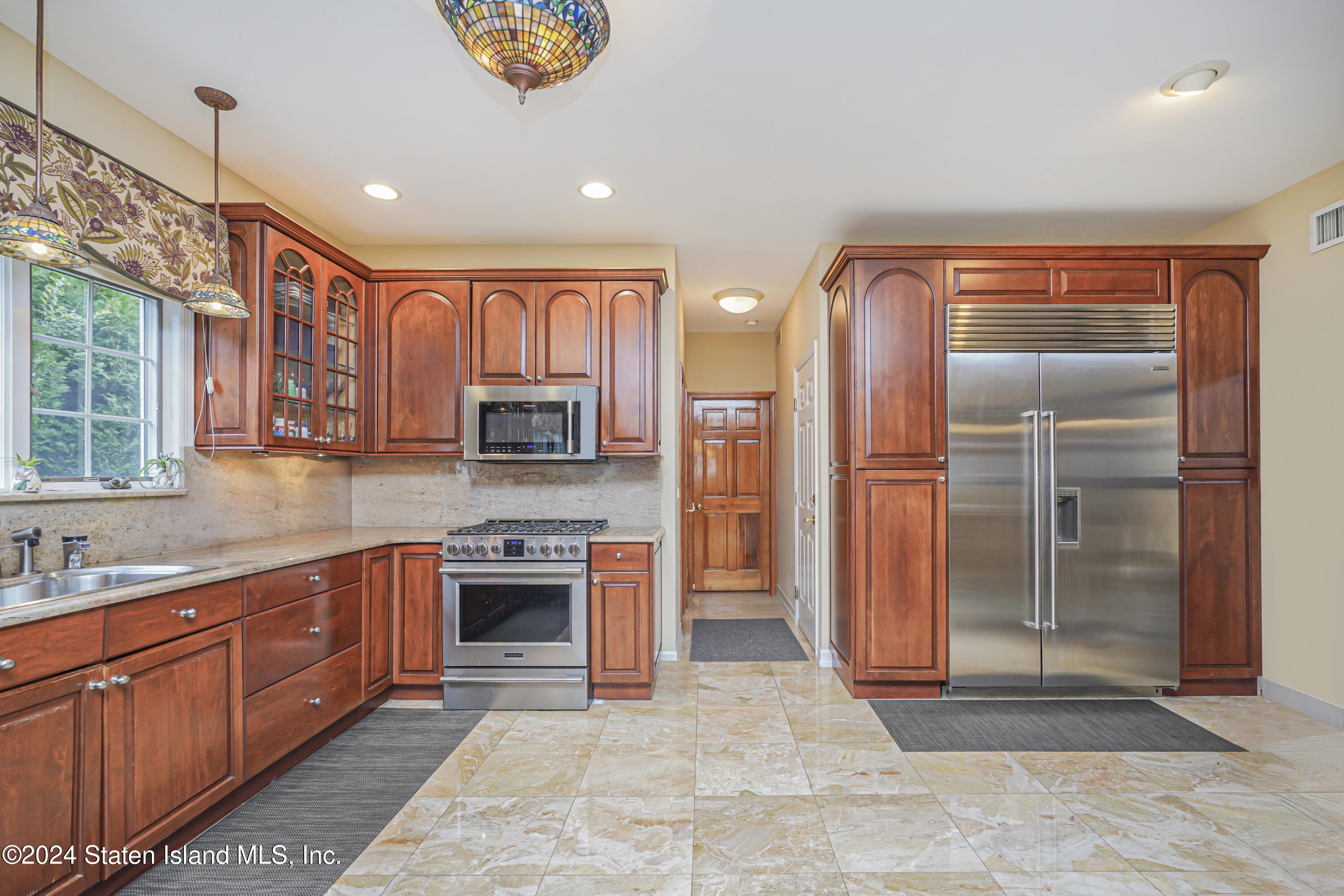 15 The Oval, Staten Island, NY, 10304 image 17