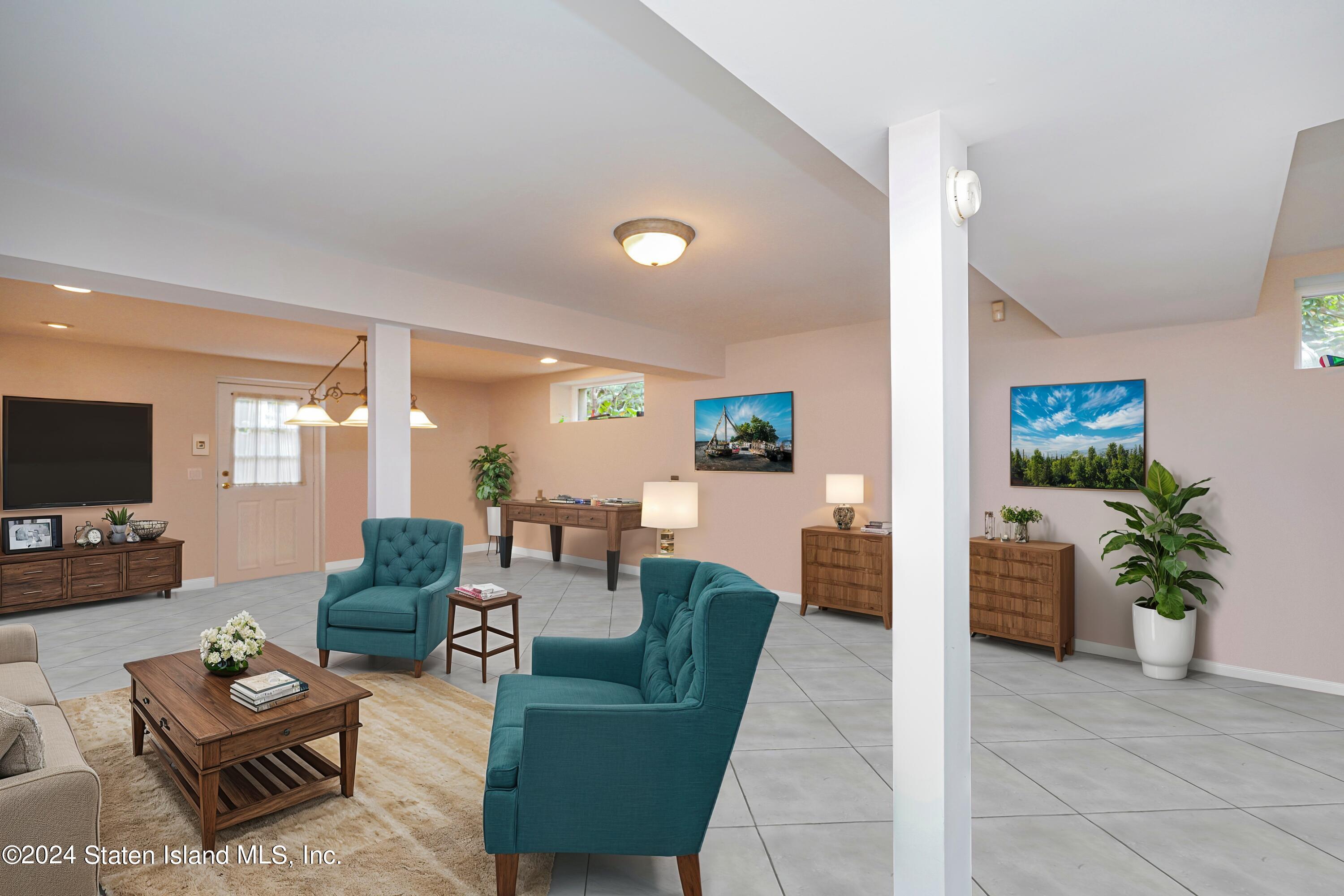 15 The Oval, Staten Island, NY, 10304 image 40