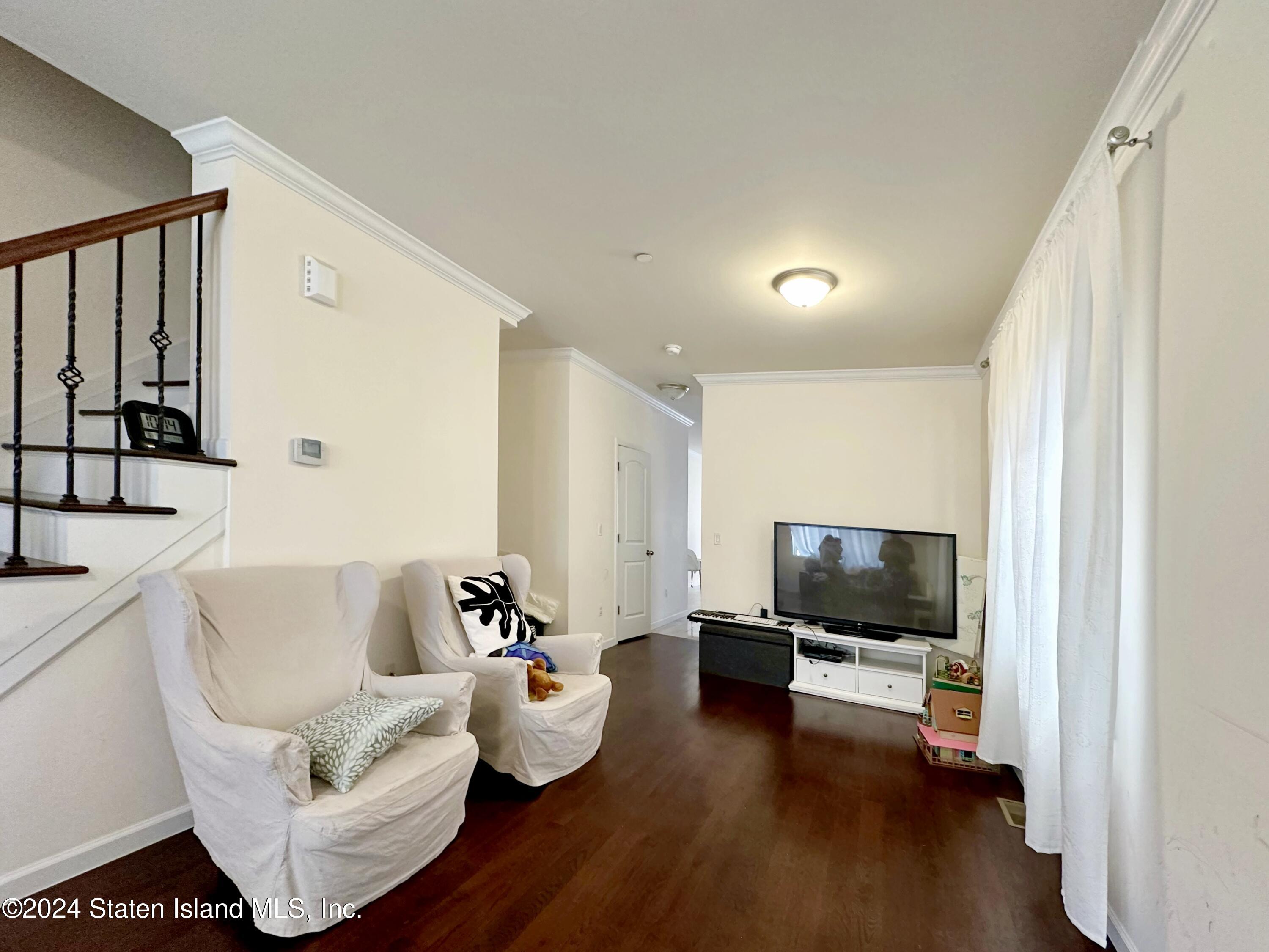 94 Catherine Street, Staten Island, NY, 10302 image 9