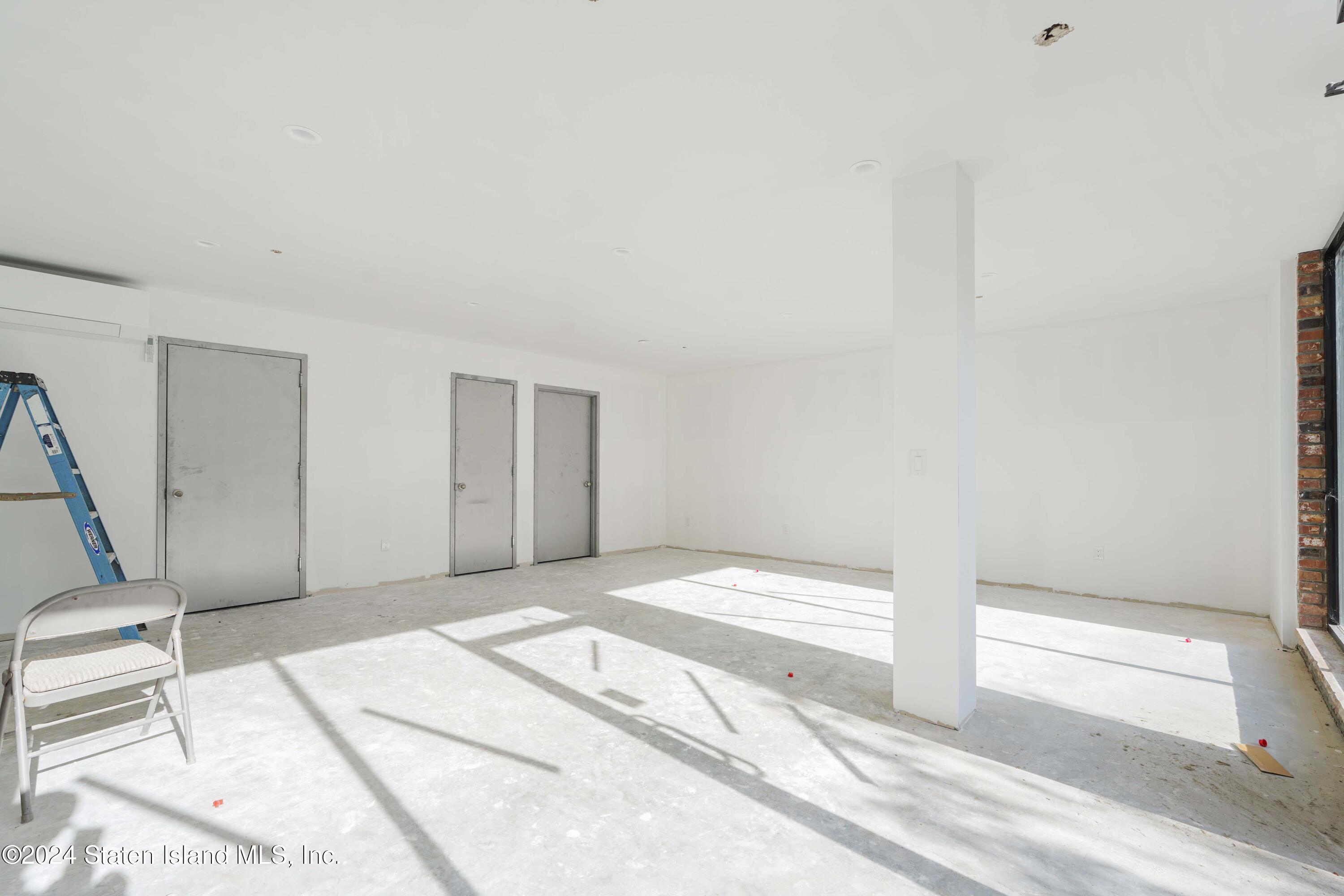 19-23 Foster Road Image 4