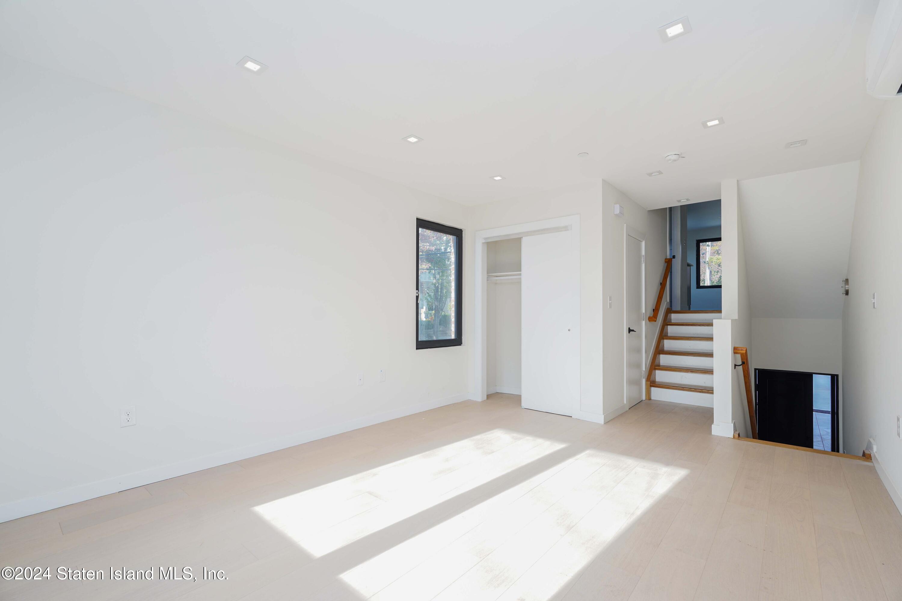 19-23 Foster Road, Staten Island, NY, 10309 image 6