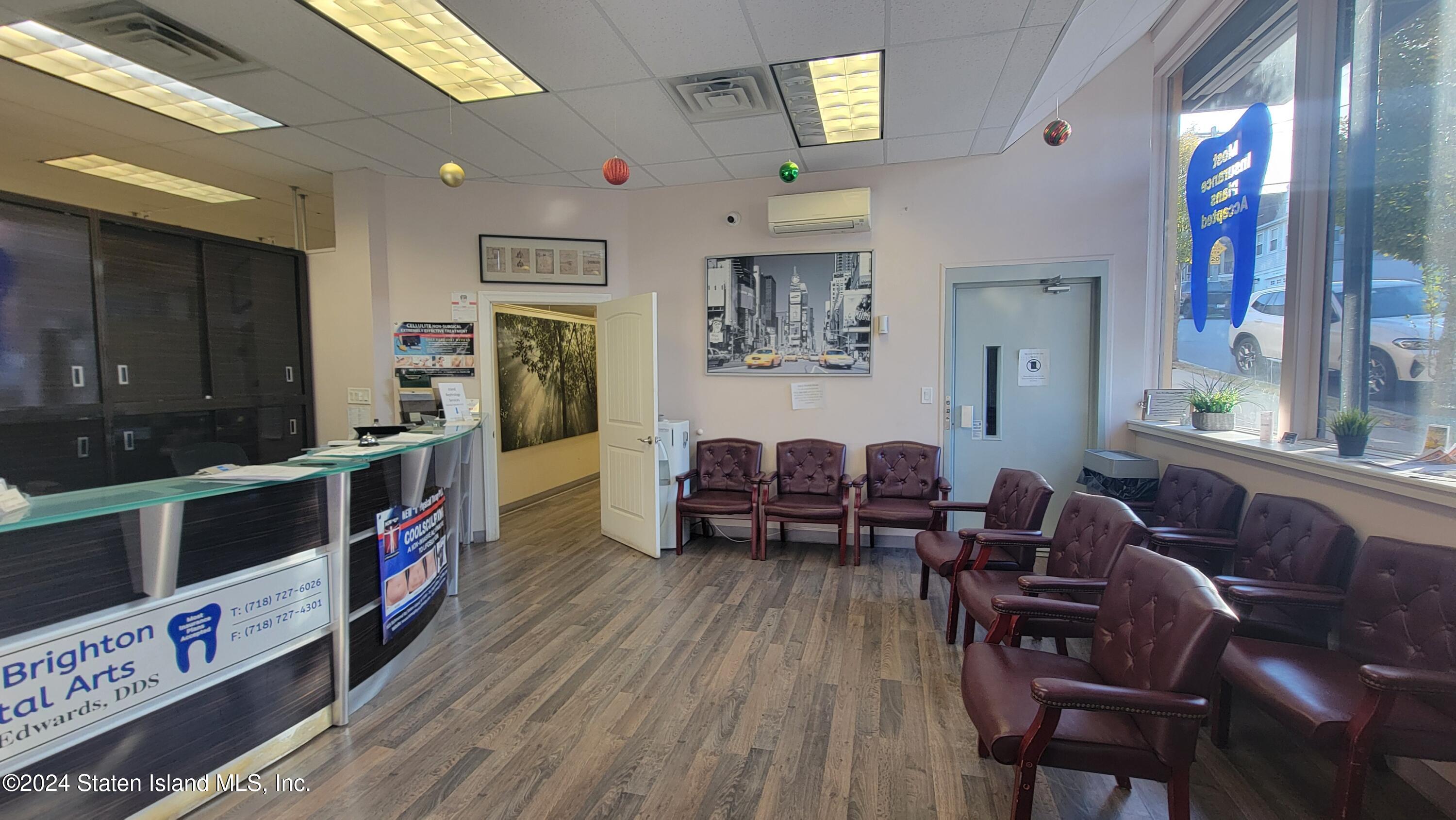 796 Castleton Avenue Image 4