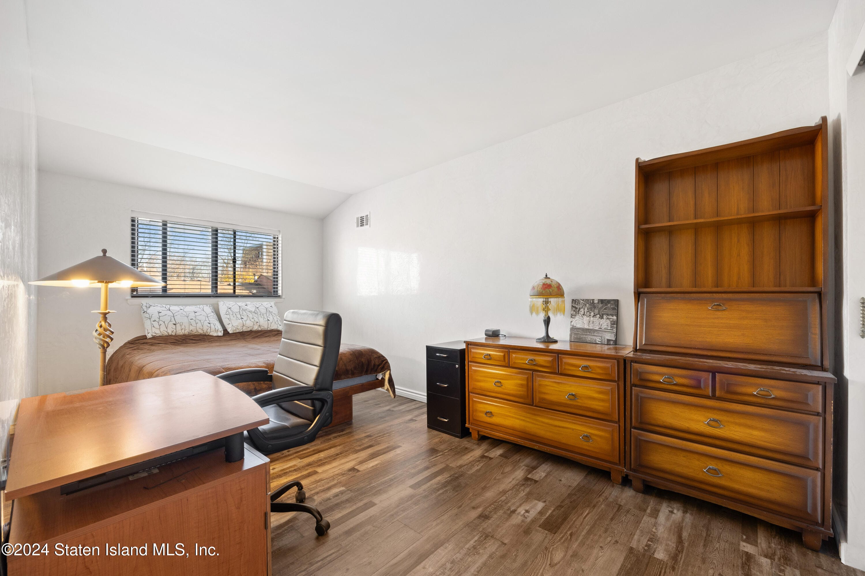 72 Alan Loop, Staten Island, NY, 10304 image 10