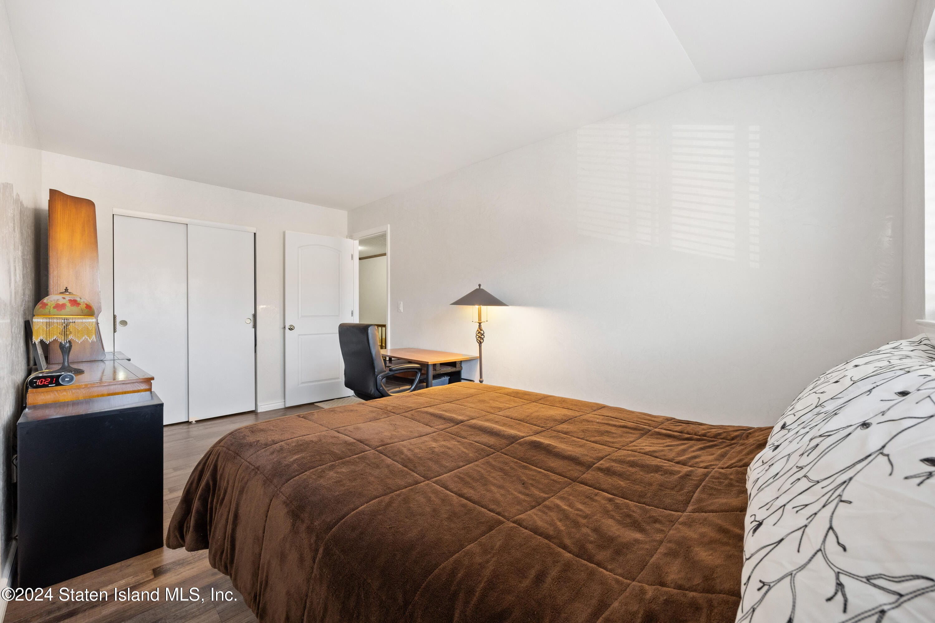 72 Alan Loop, Staten Island, NY, 10304 image 11