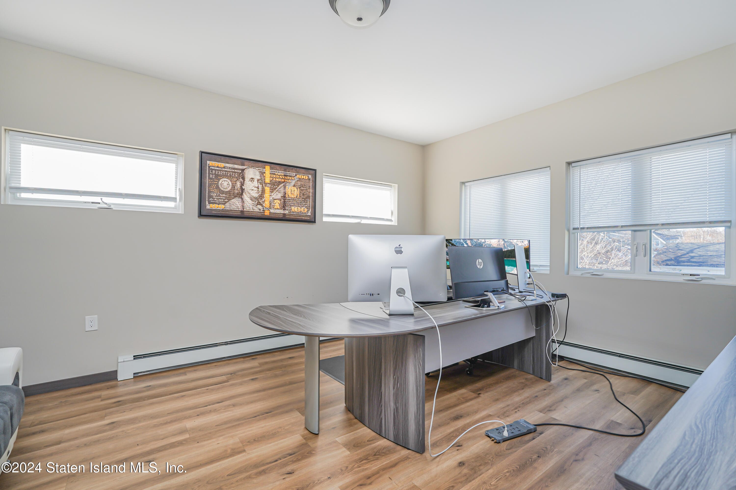 2981 Hylan Boulevard, Staten Island, NY, 10306 image 9