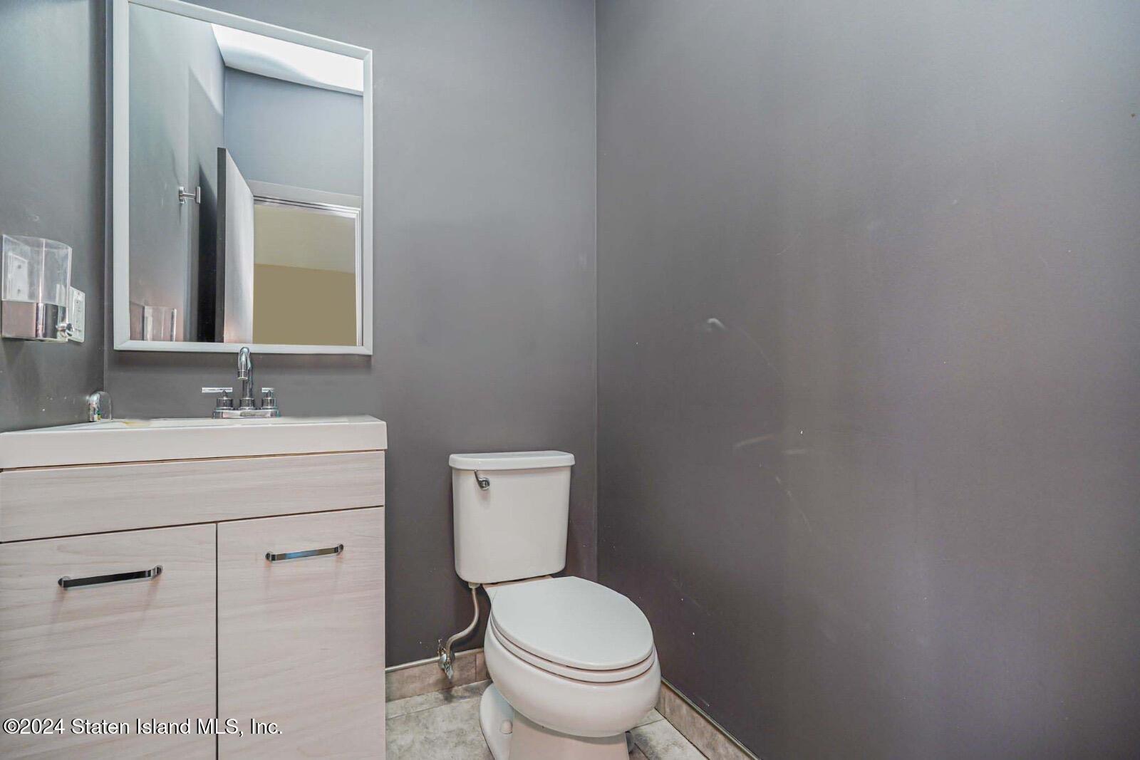 2981 Hylan Boulevard, Staten Island, NY, 10306 image 11