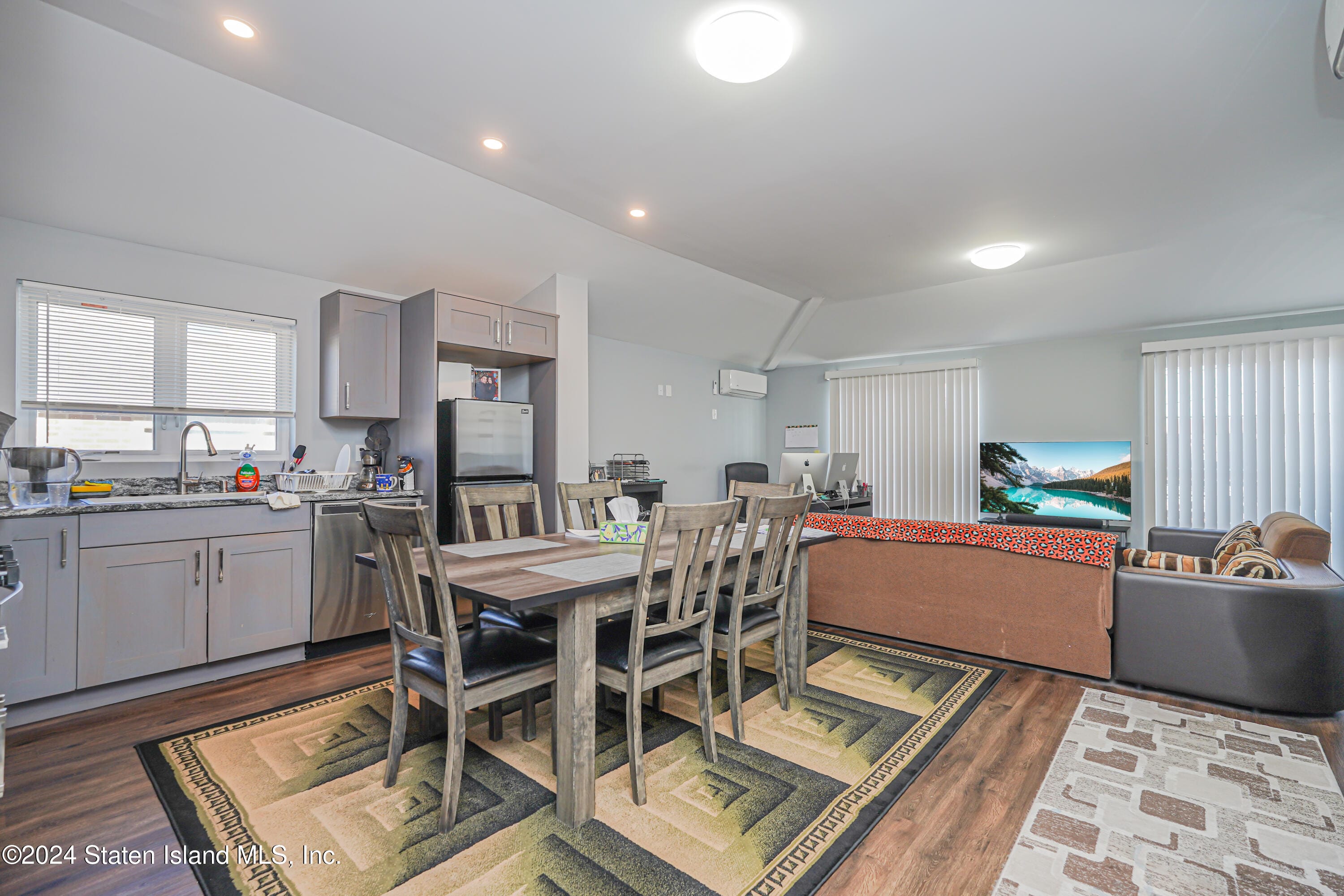 2981 Hylan Boulevard, Staten Island, NY, 10306 image 13