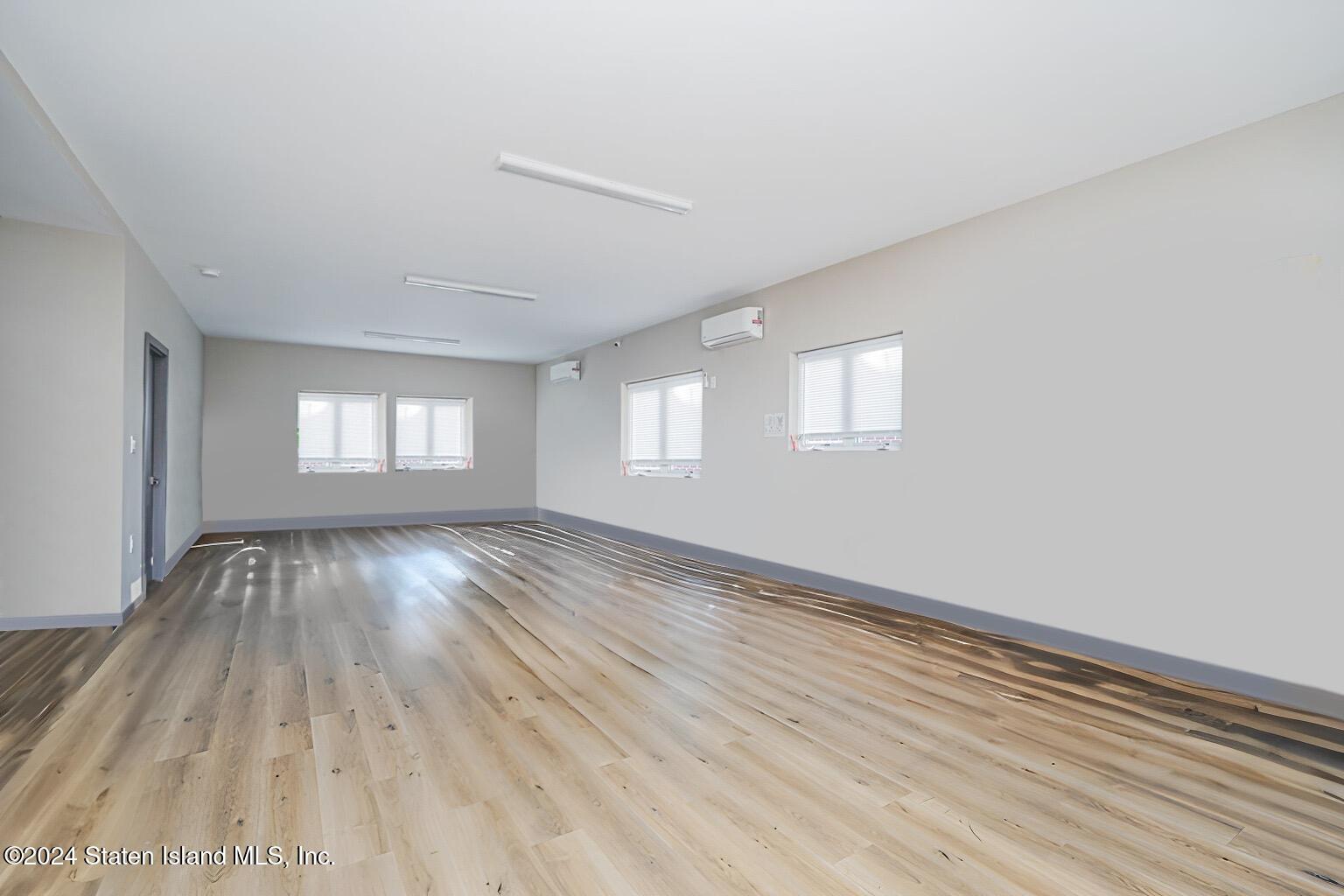 2981 Hylan Boulevard, Staten Island, NY, 10306 image 18