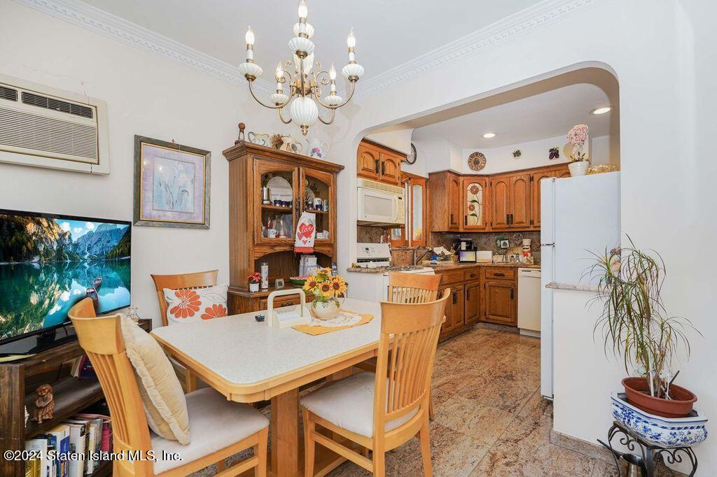 2165 Homecrest Avenue Image 5