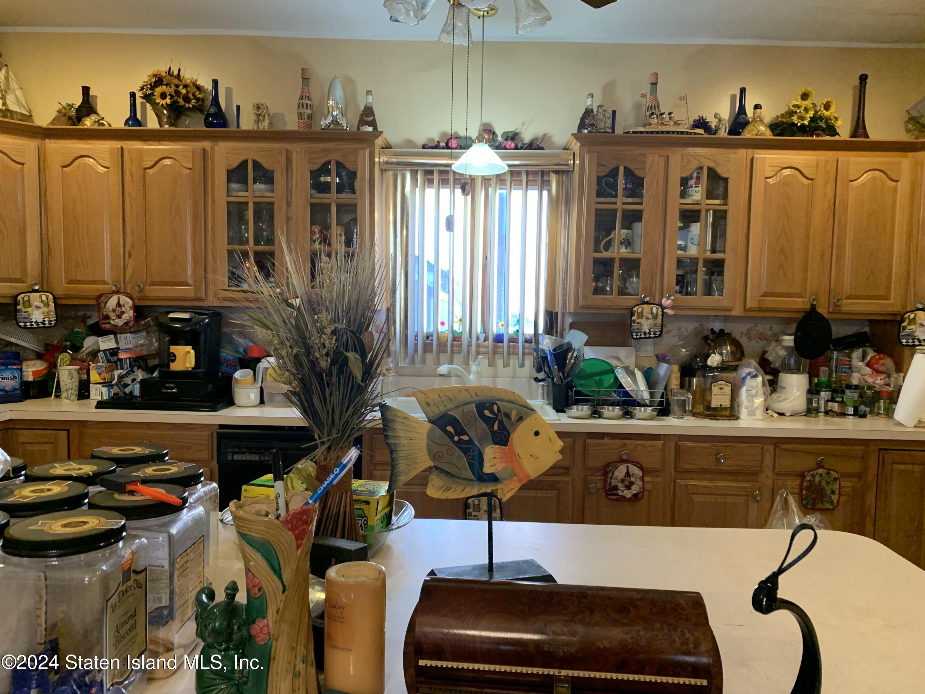 21 Father Capodanno Boulevard, Staten Island, NY, 10305 image 13