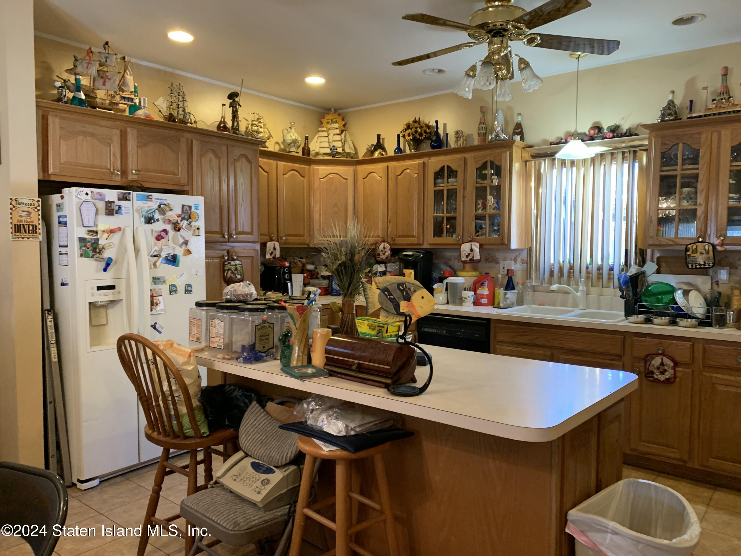 21 Father Capodanno Boulevard, Staten Island, NY, 10305 image 15