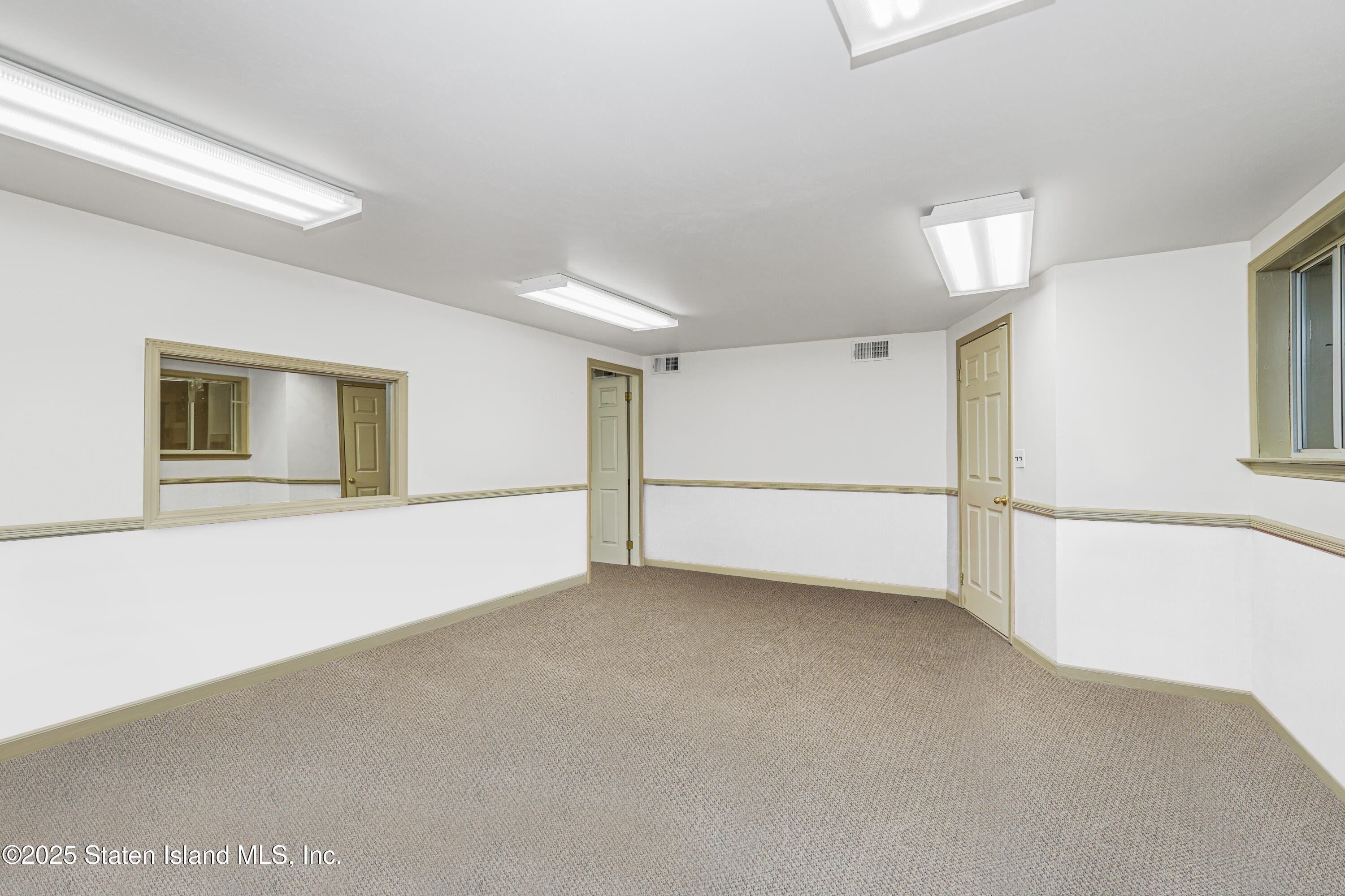 85-0 Elmwood Park Drive, Staten Island, NY, 10314 image 6