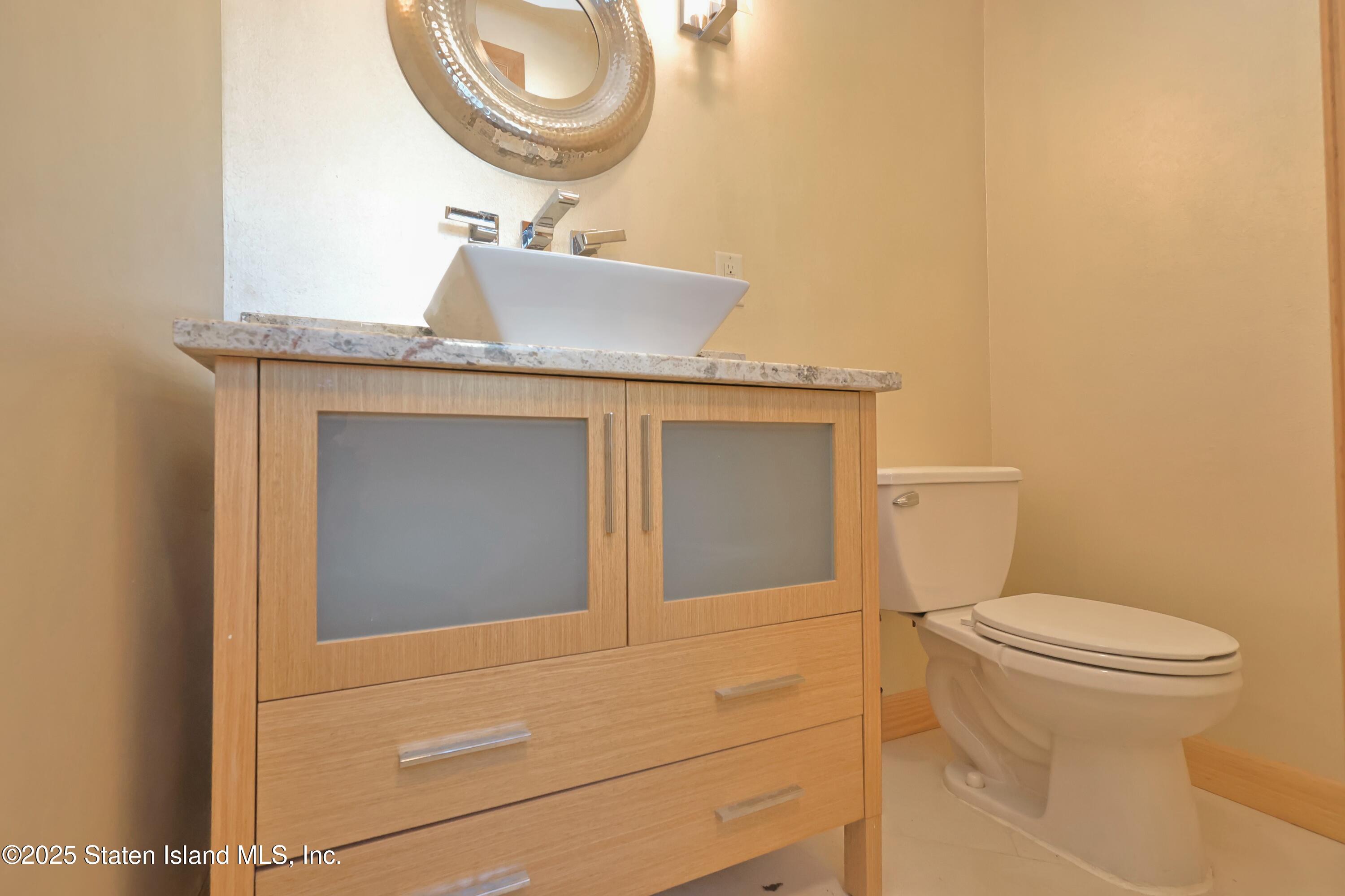 81 Robin Road, Staten Island, NY, 10305 image 39