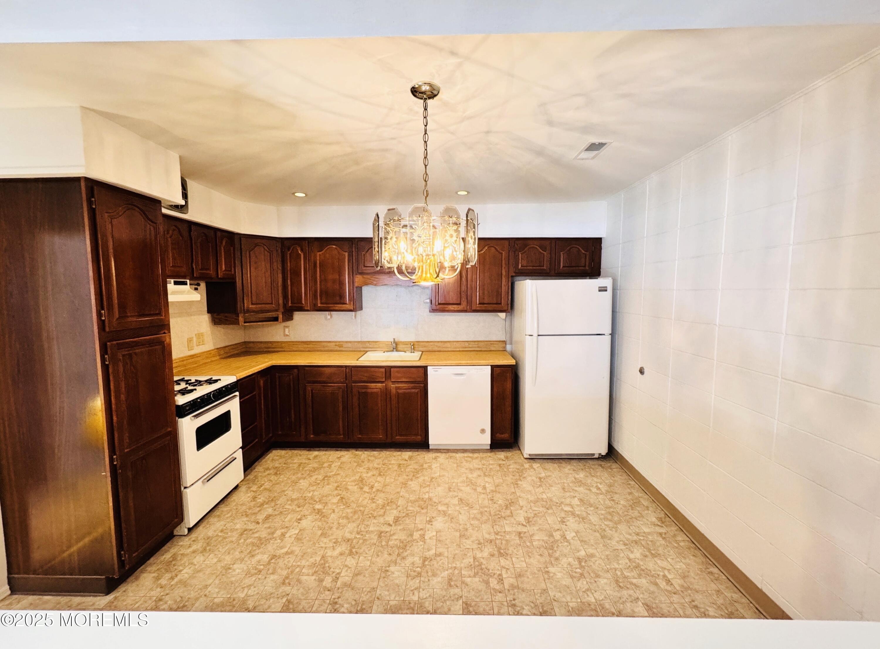 2 Chestnut Street B, Toms River, NJ, 08757 image 10