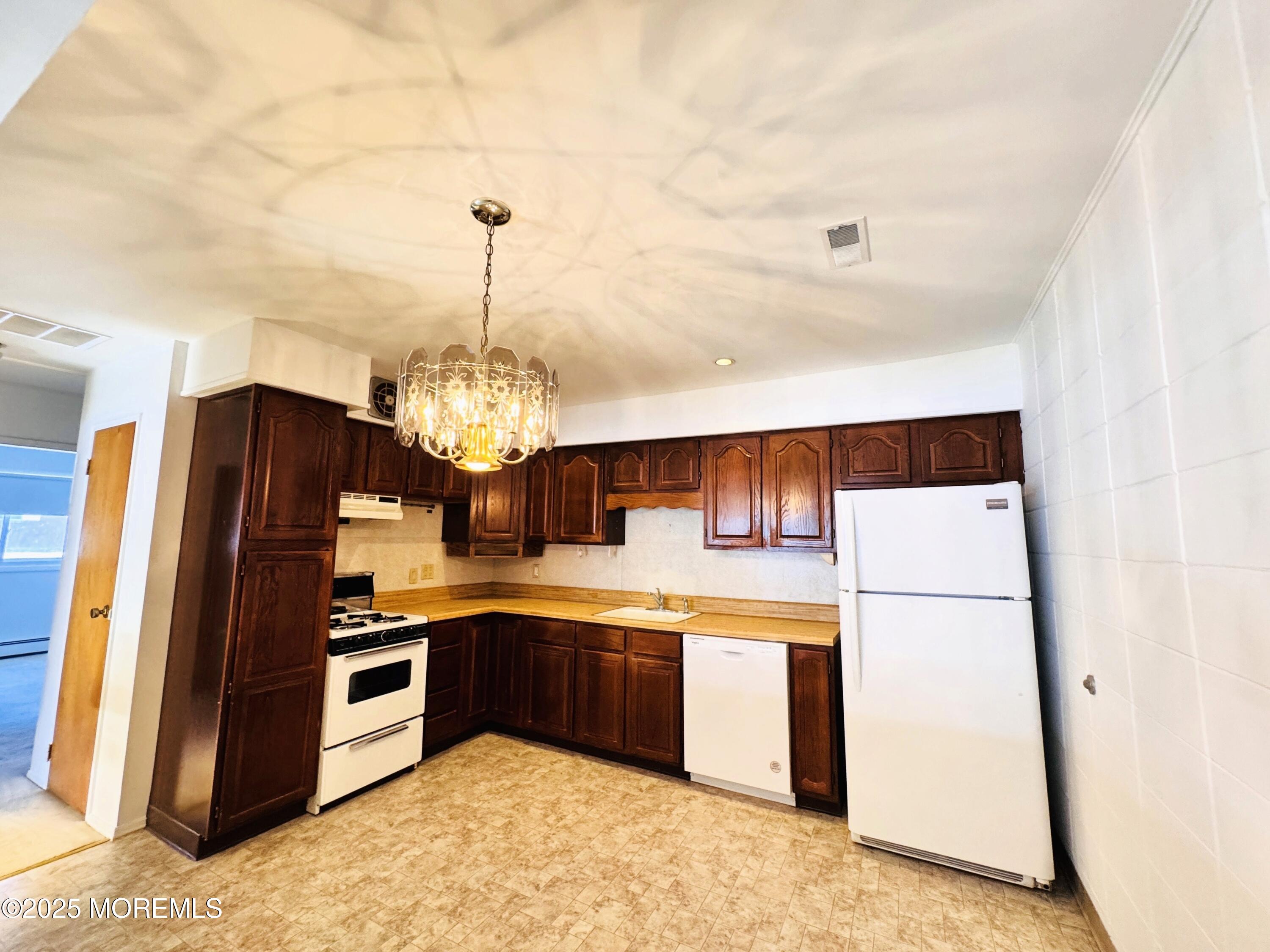 2 Chestnut Street B, Toms River, NJ, 08757 image 9