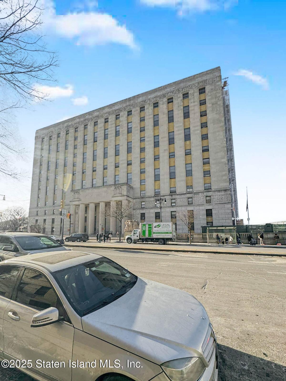 860 Grand Concourse 4i Image 3