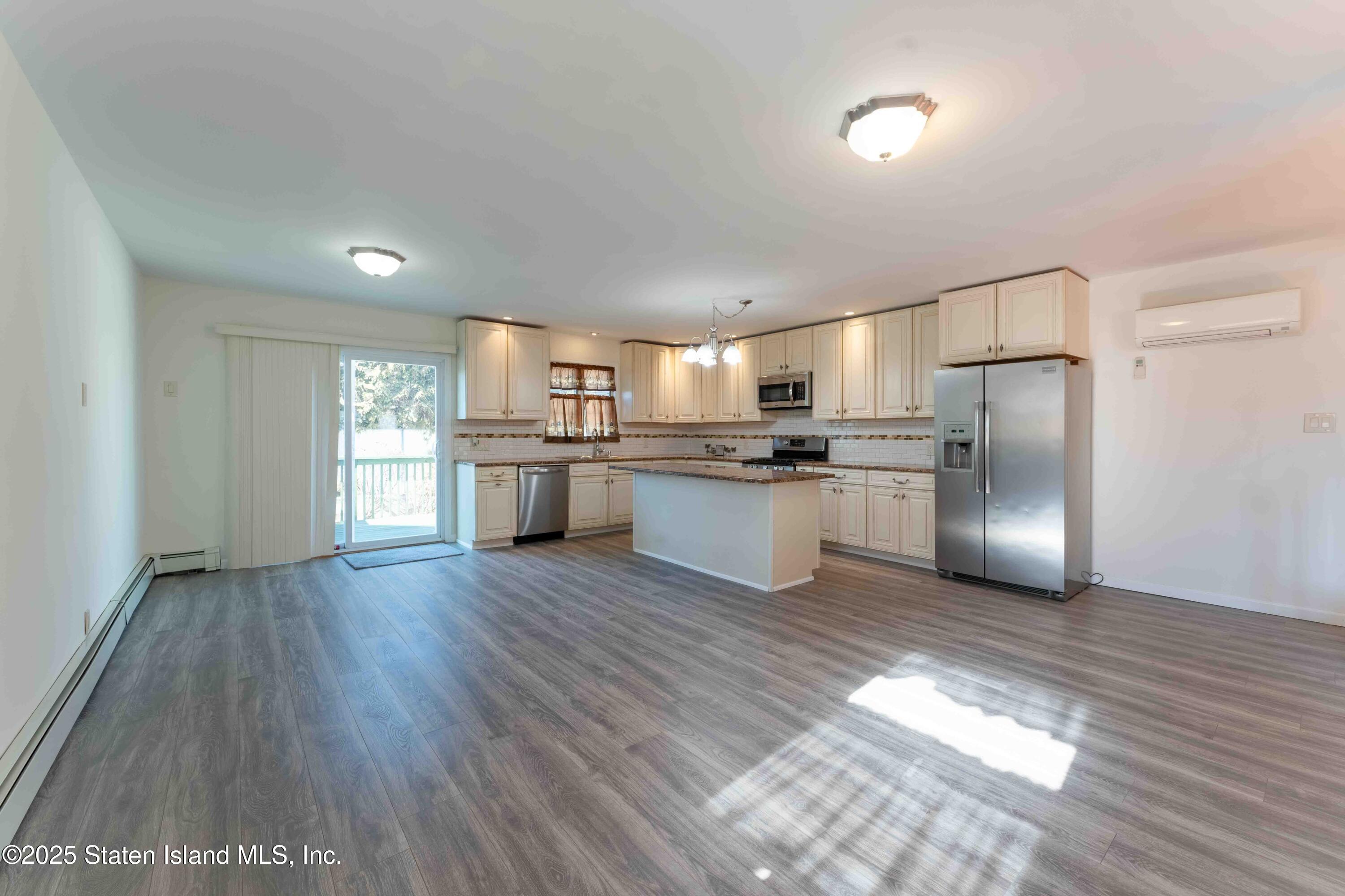 253 Weed Avenue, Staten Island, NY, 10306 image 14