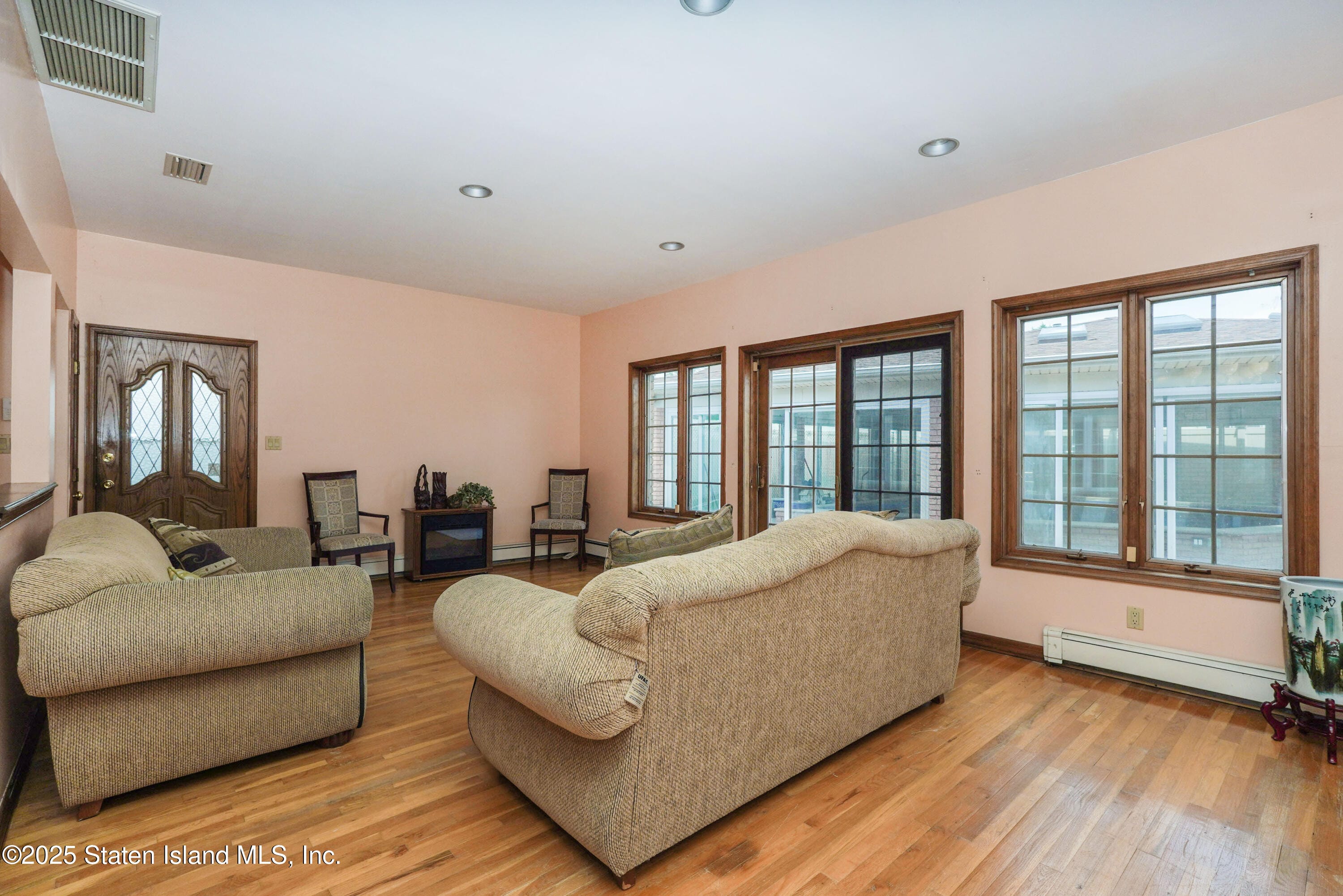 41 Bennett Place, Staten Island, NY, 10312 image 67