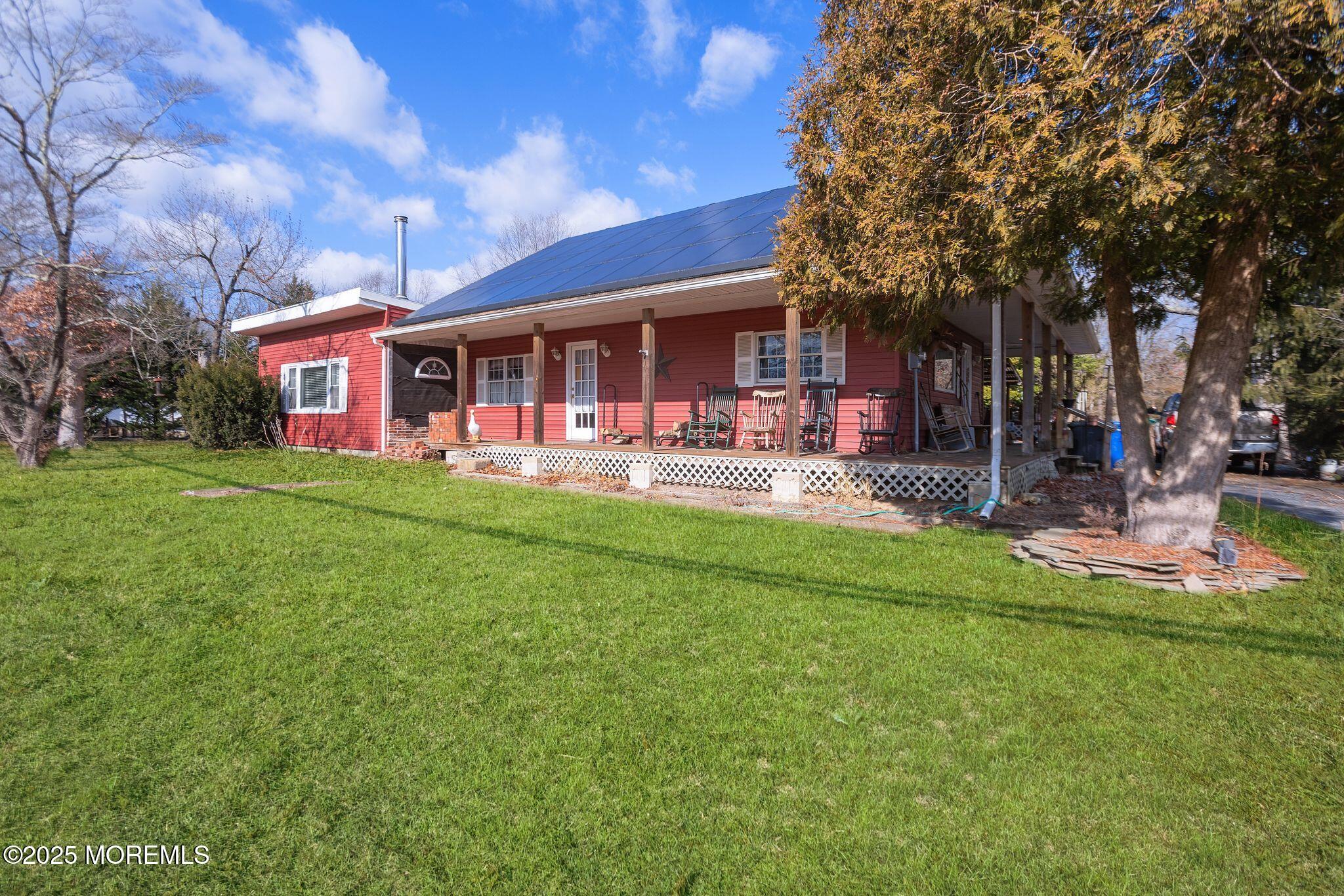 51 Clayton Avenue Image 2