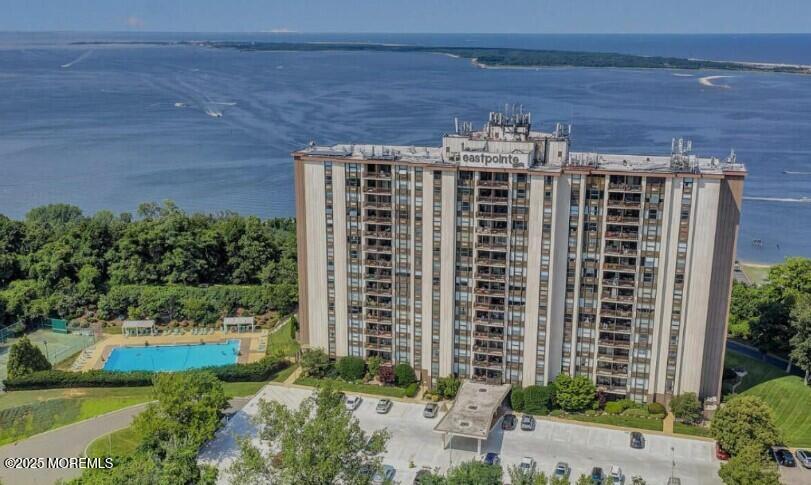 1 Scenic Drive 511 Image 4