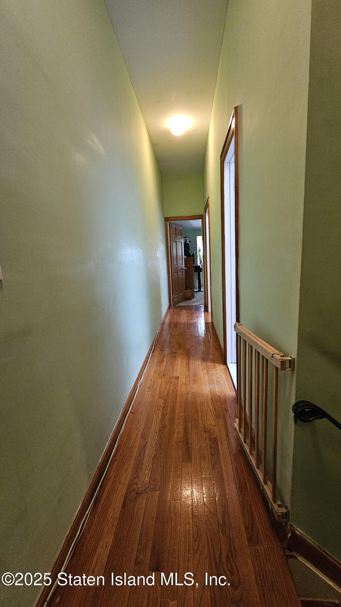 22 Long Pond Lane, Staten Island, NY, 10304 image 8