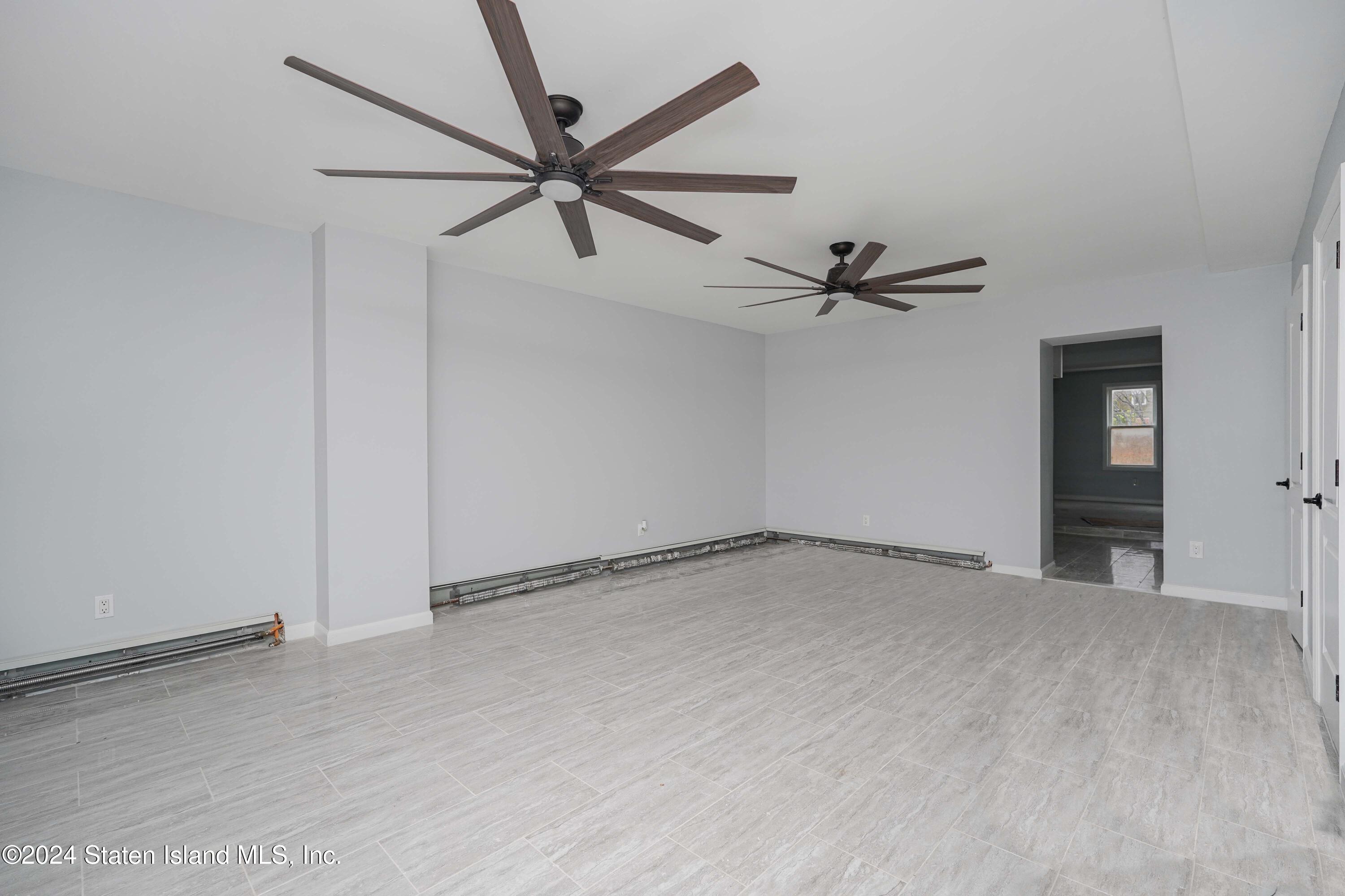 446 Tompkins Avenue, Staten Island, NY, 10305 image 15