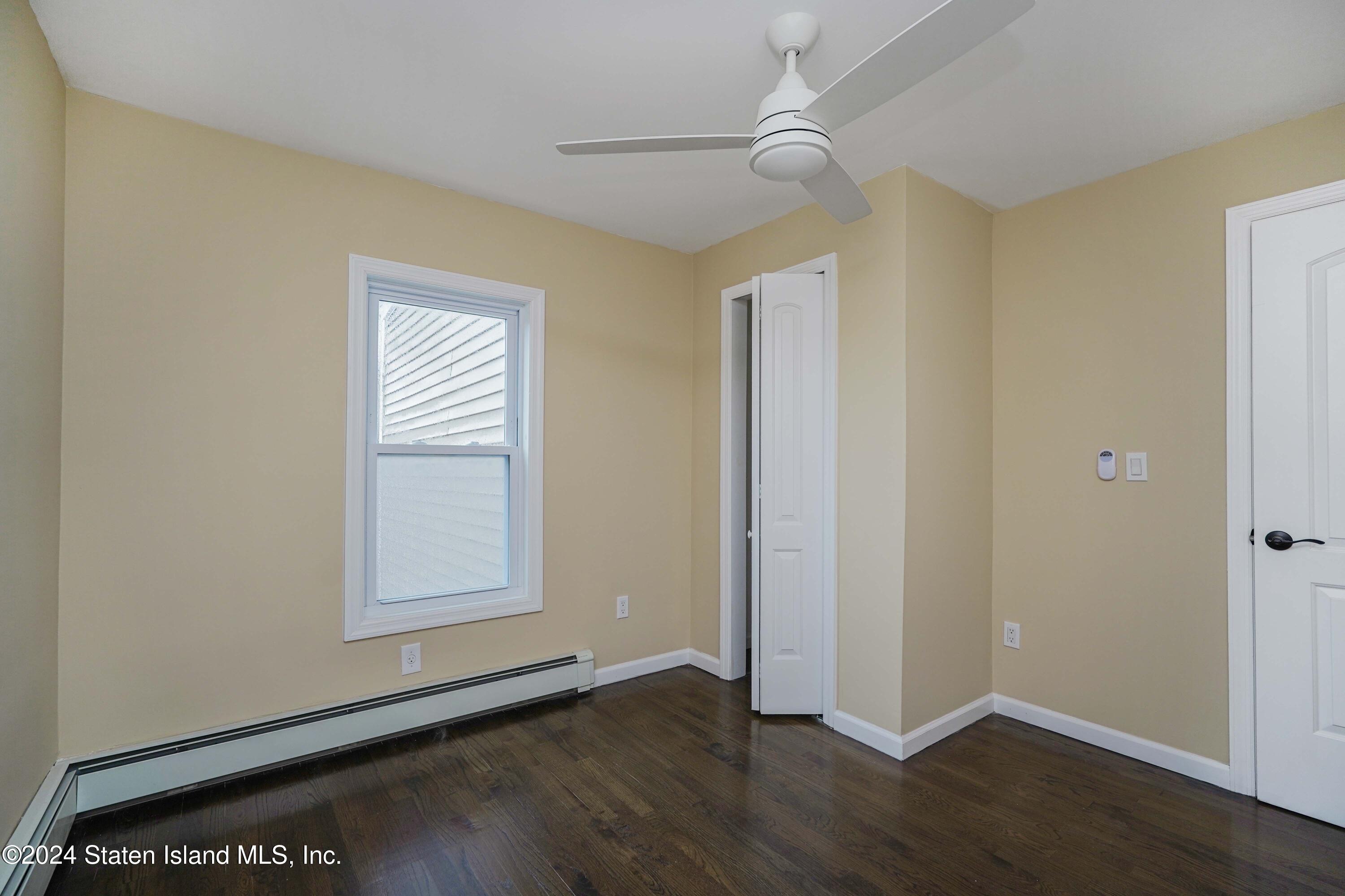 446 Tompkins Avenue, Staten Island, NY, 10305 image 24