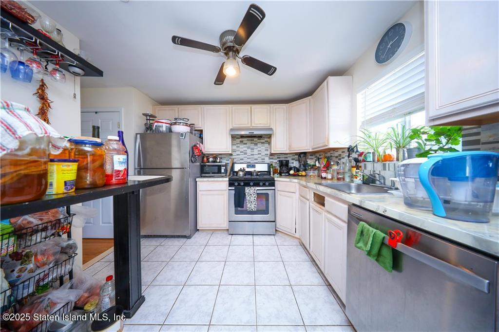165 Cedar Grove Avenue, Staten Island, NY, 10306 image 12