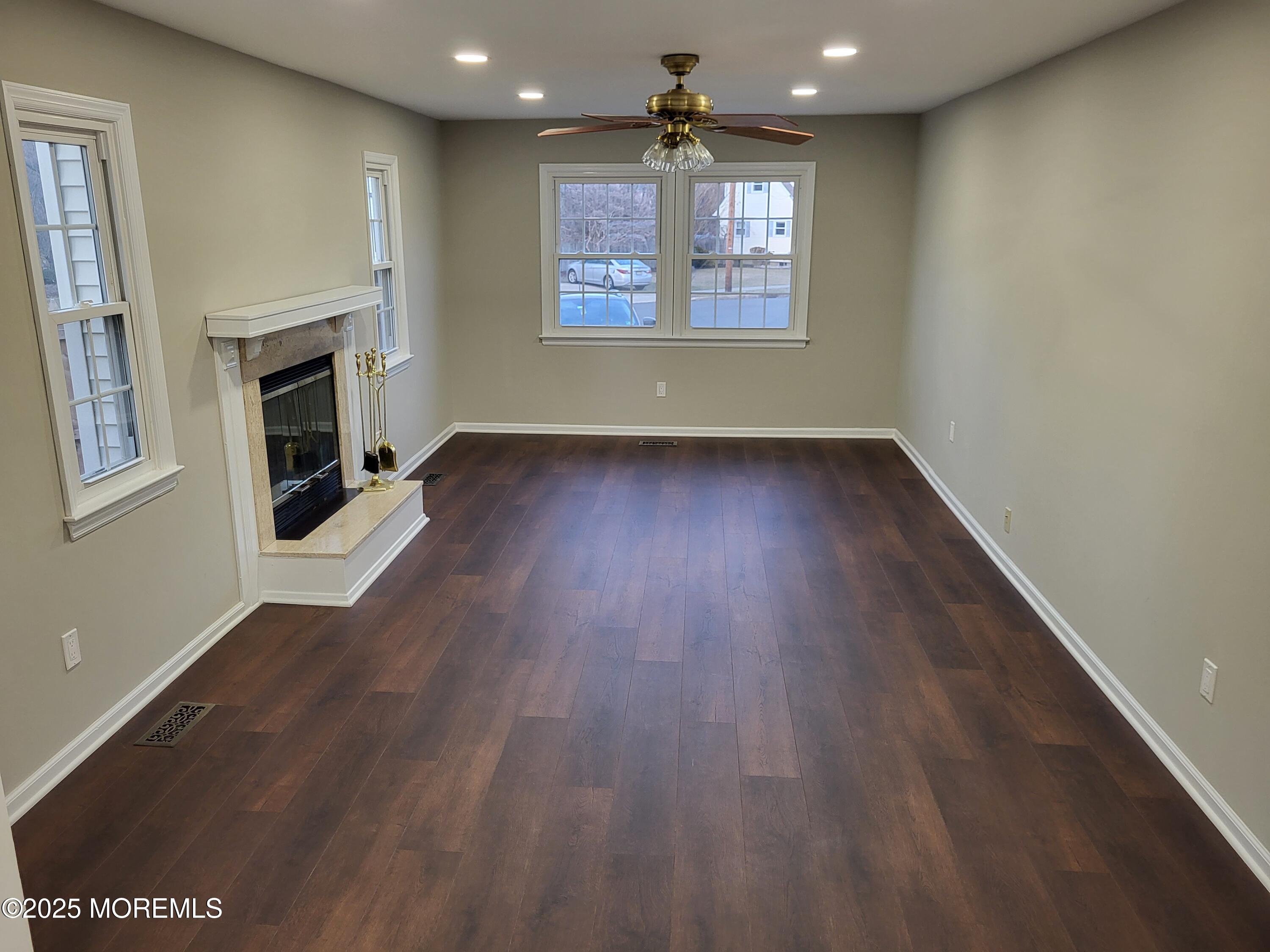 4 Lloyd Place, Oakhurst, NJ, 07755 image 9