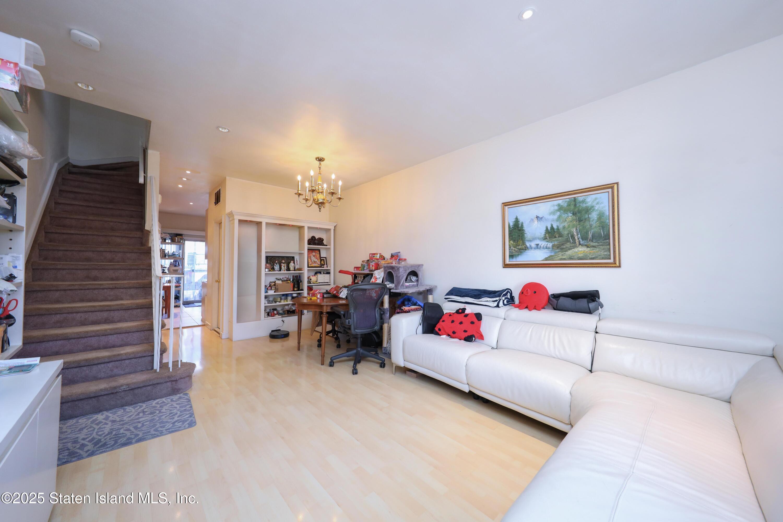 68 Hope Lane, Staten Island, NY, 10305 image 7