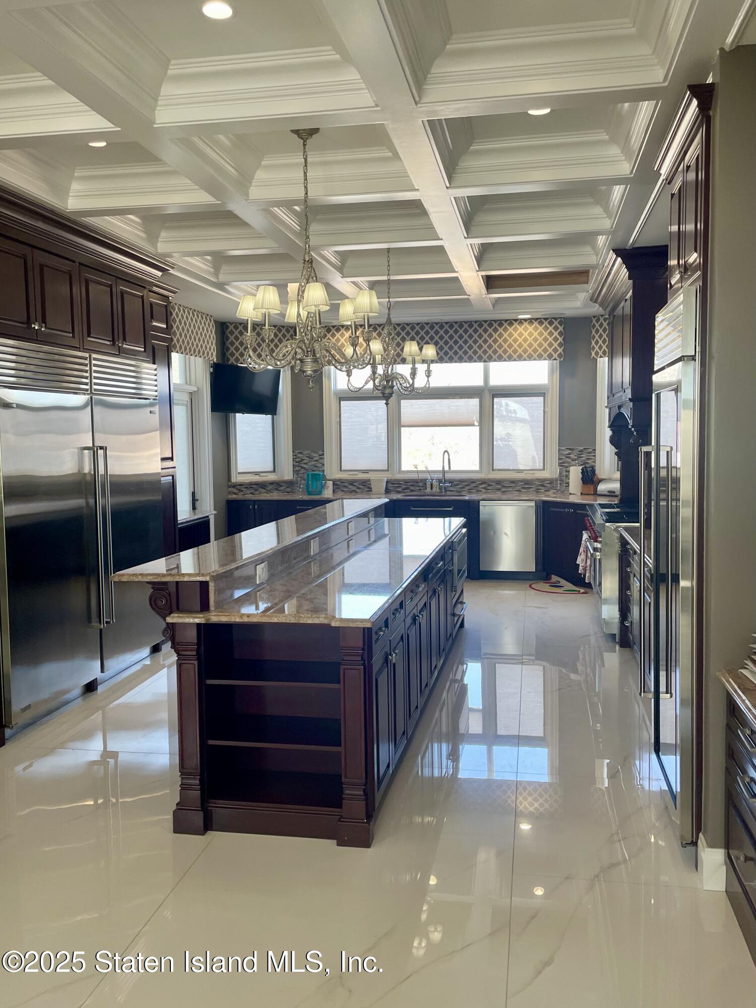 151 Nicolosi Drive Image 4