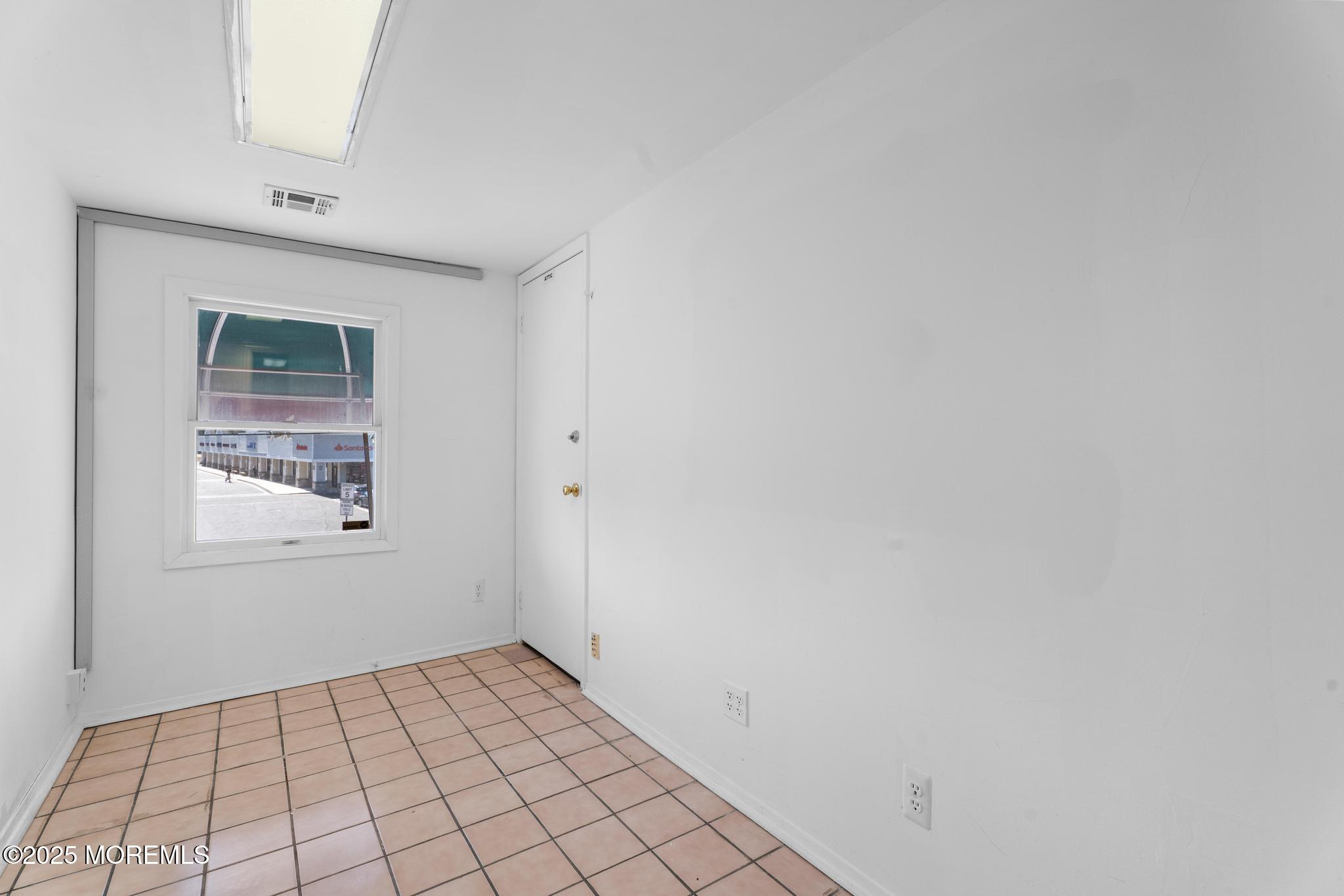 10 School Road, Marlboro, NJ, 07746 image 26