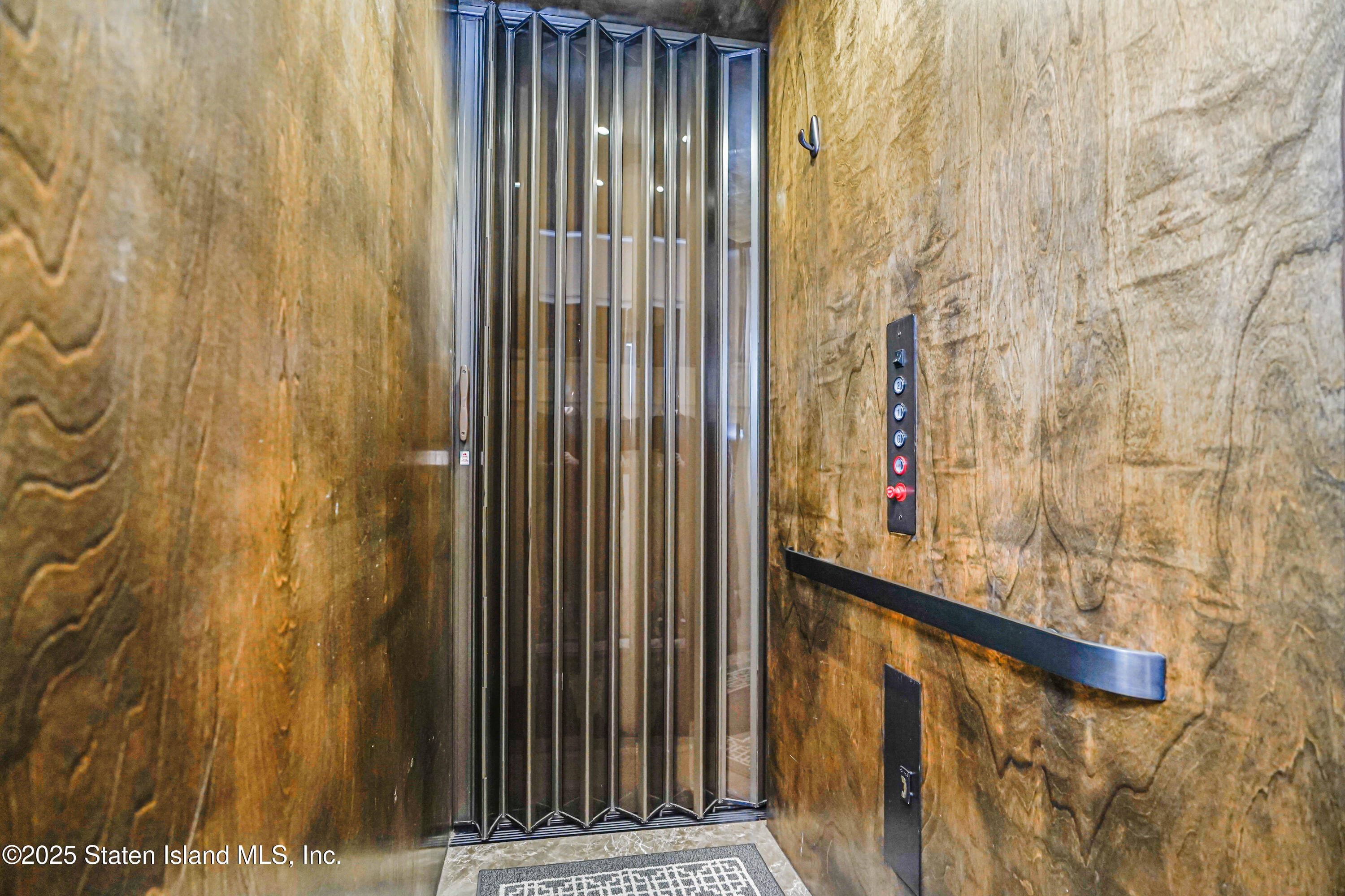 6233 Amboy Road, Staten Island, NY, 10309 image 34