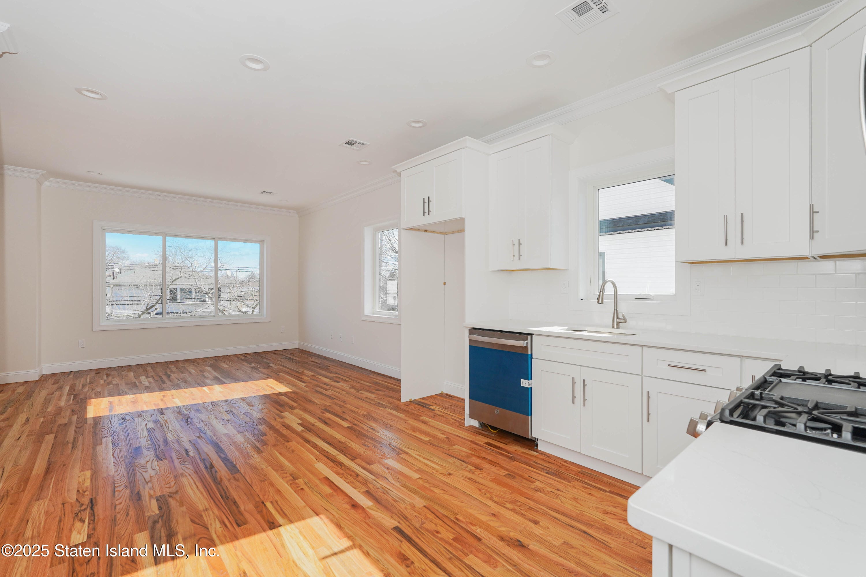 284 Eltingville Boulevard, Staten Island, NY, 10312 image 26