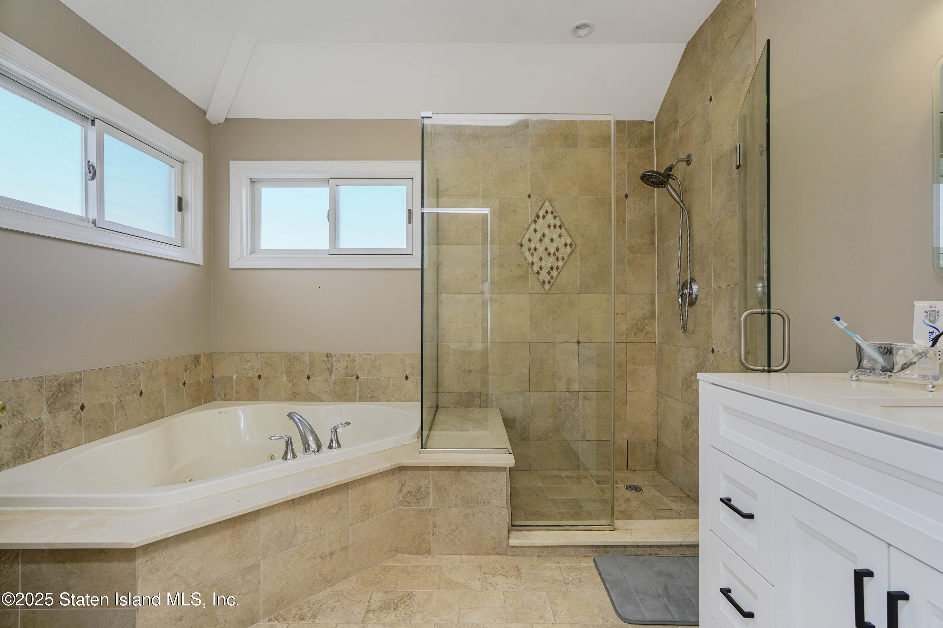 151 Waterbury Avenue A, Staten Island, NY, 10309 image 24