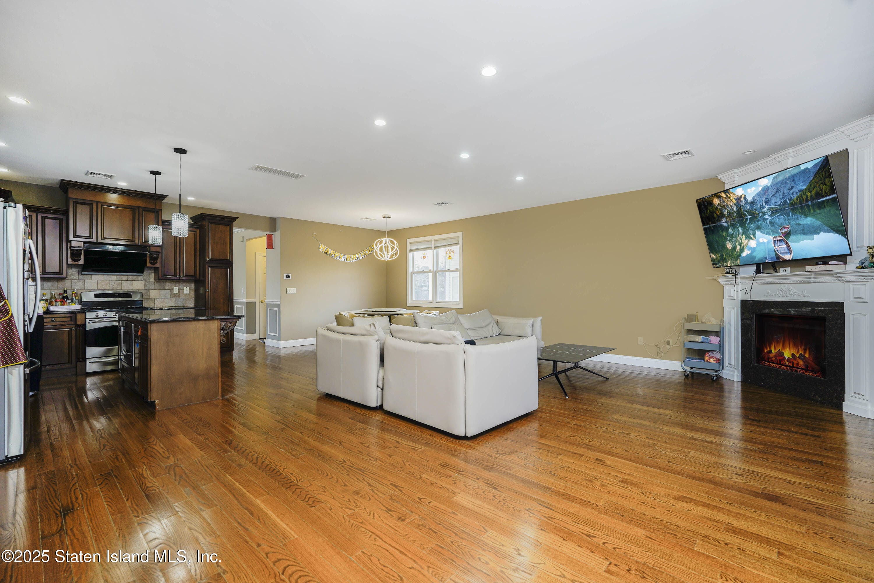 151 Waterbury Avenue A, Staten Island, NY, 10309 image 8