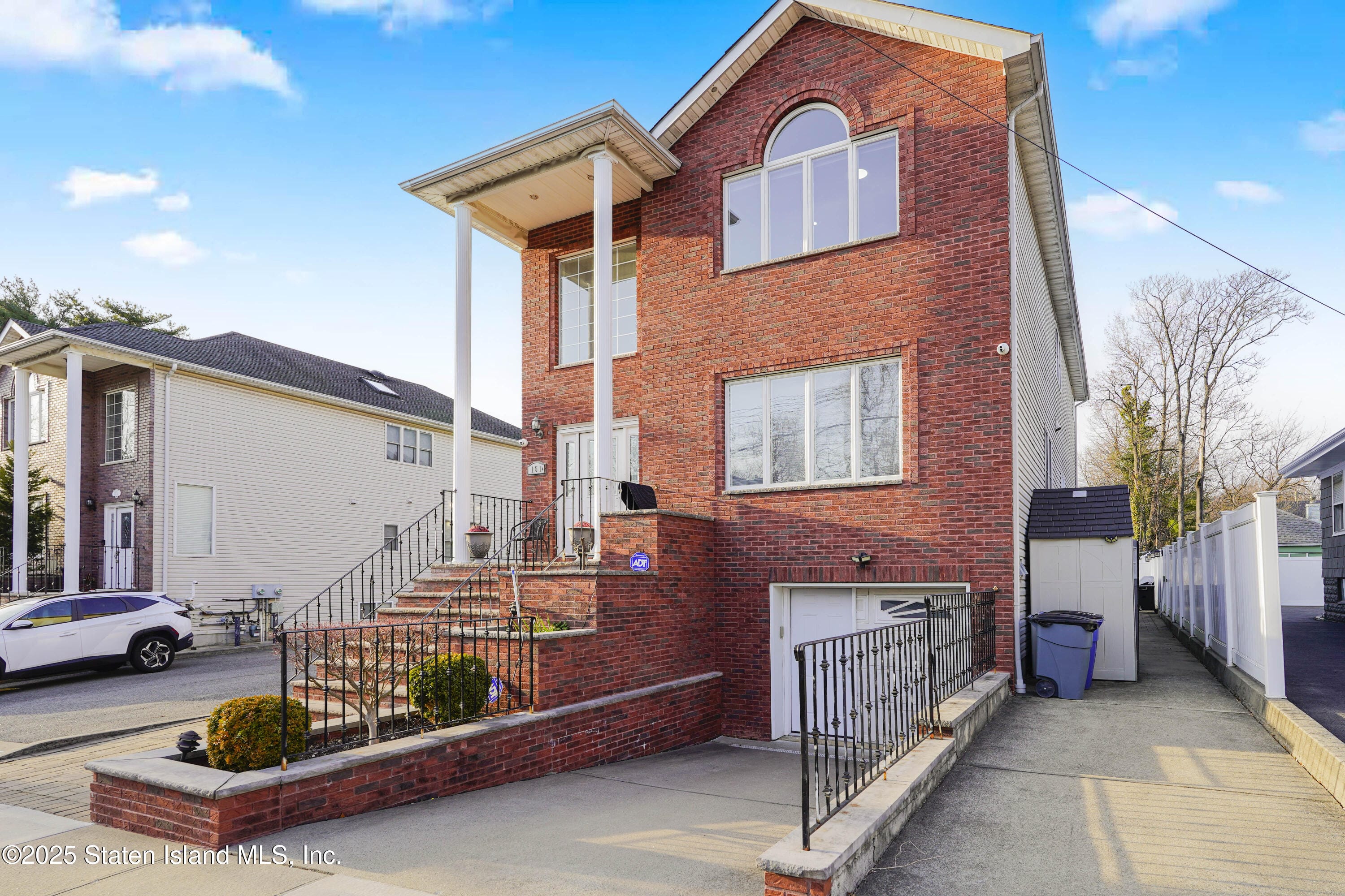 151 Waterbury Avenue A Image 2