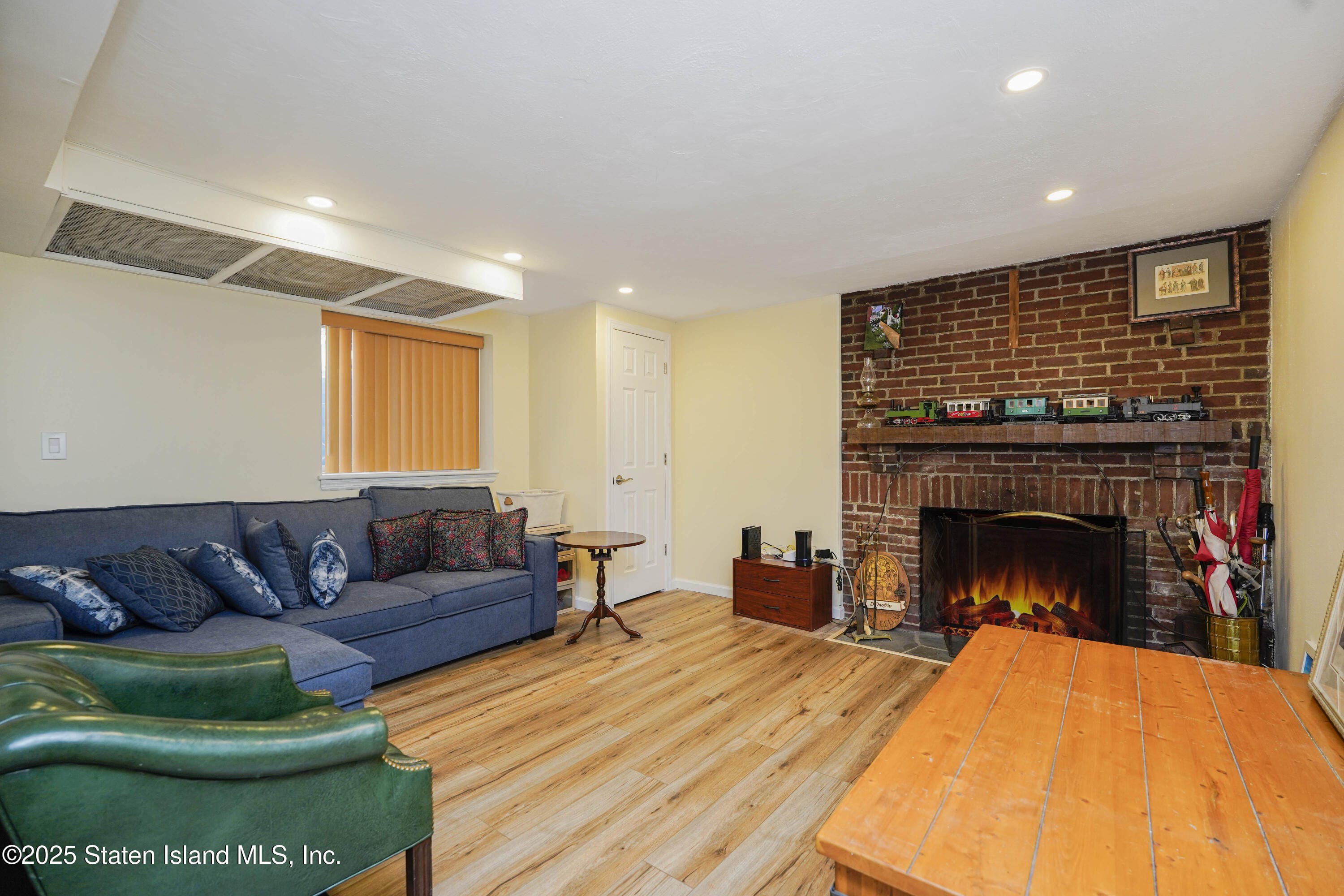 44 Westbury Avenue, Staten Island, NY, 10301 image 32